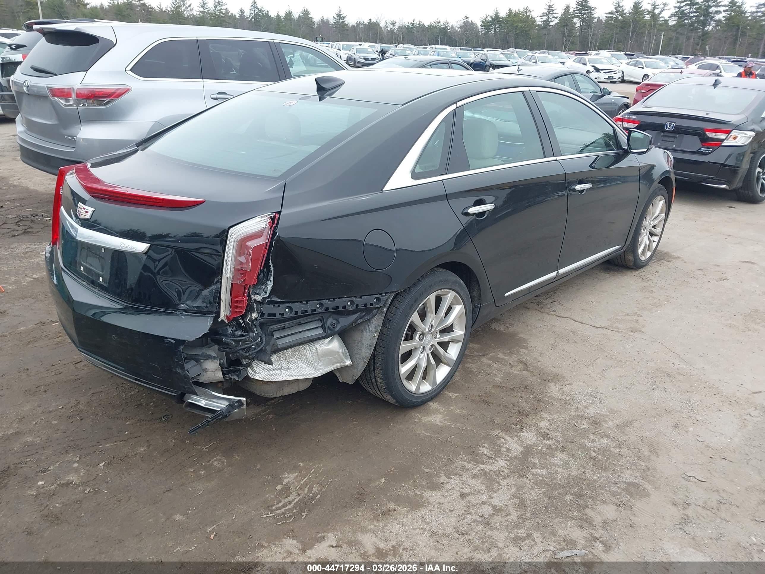 CADILLAC XTS image 4
