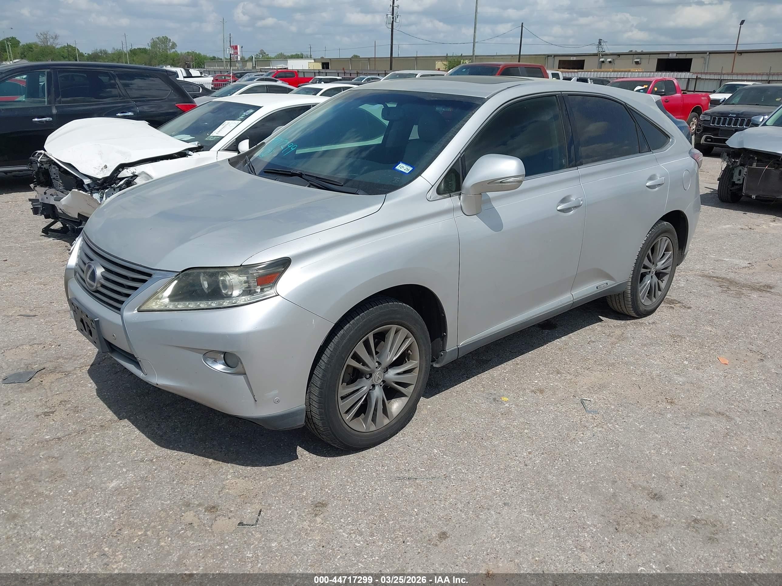 LEXUS RX image 2