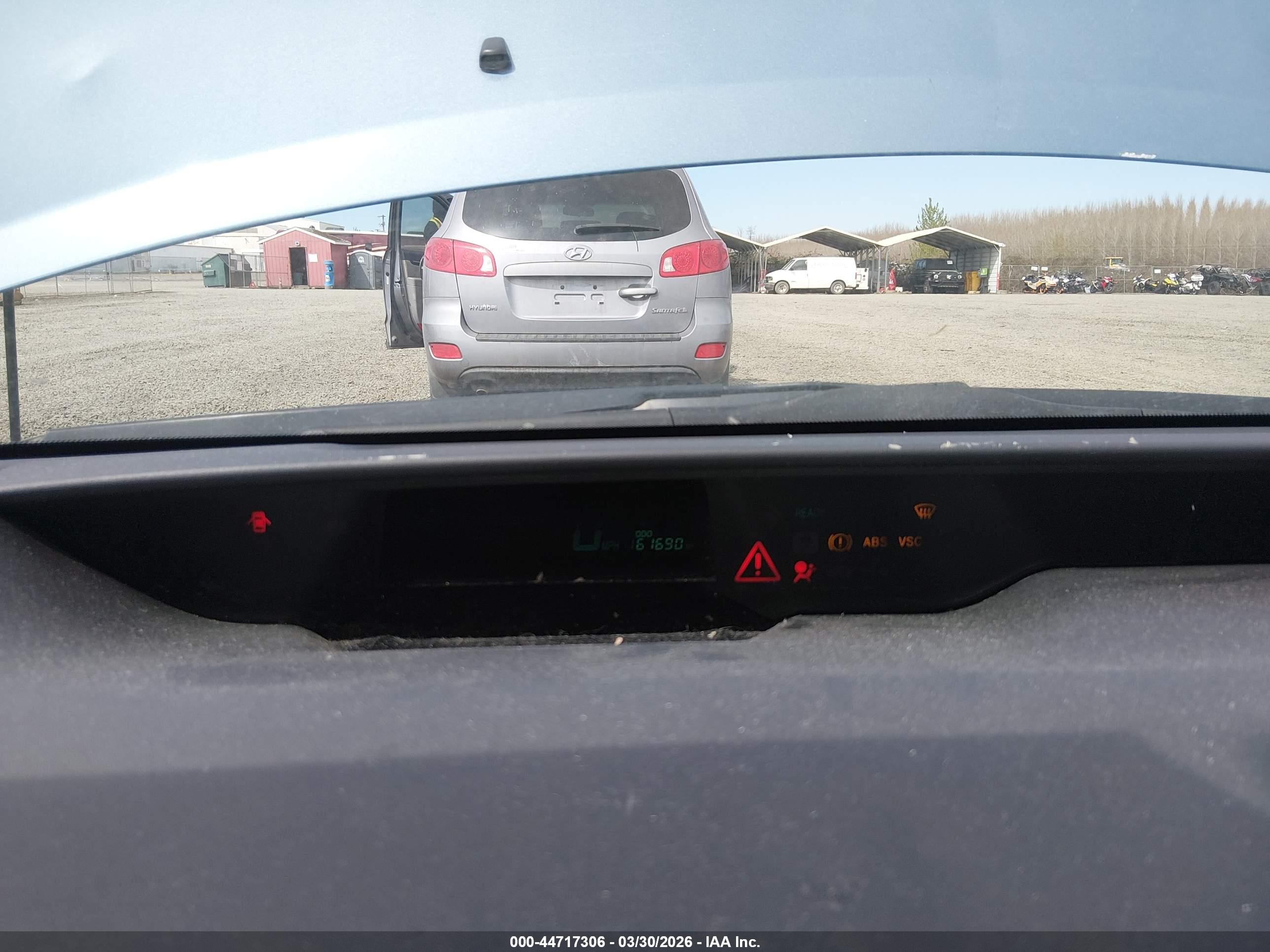 TOYOTA PRIUS image 7