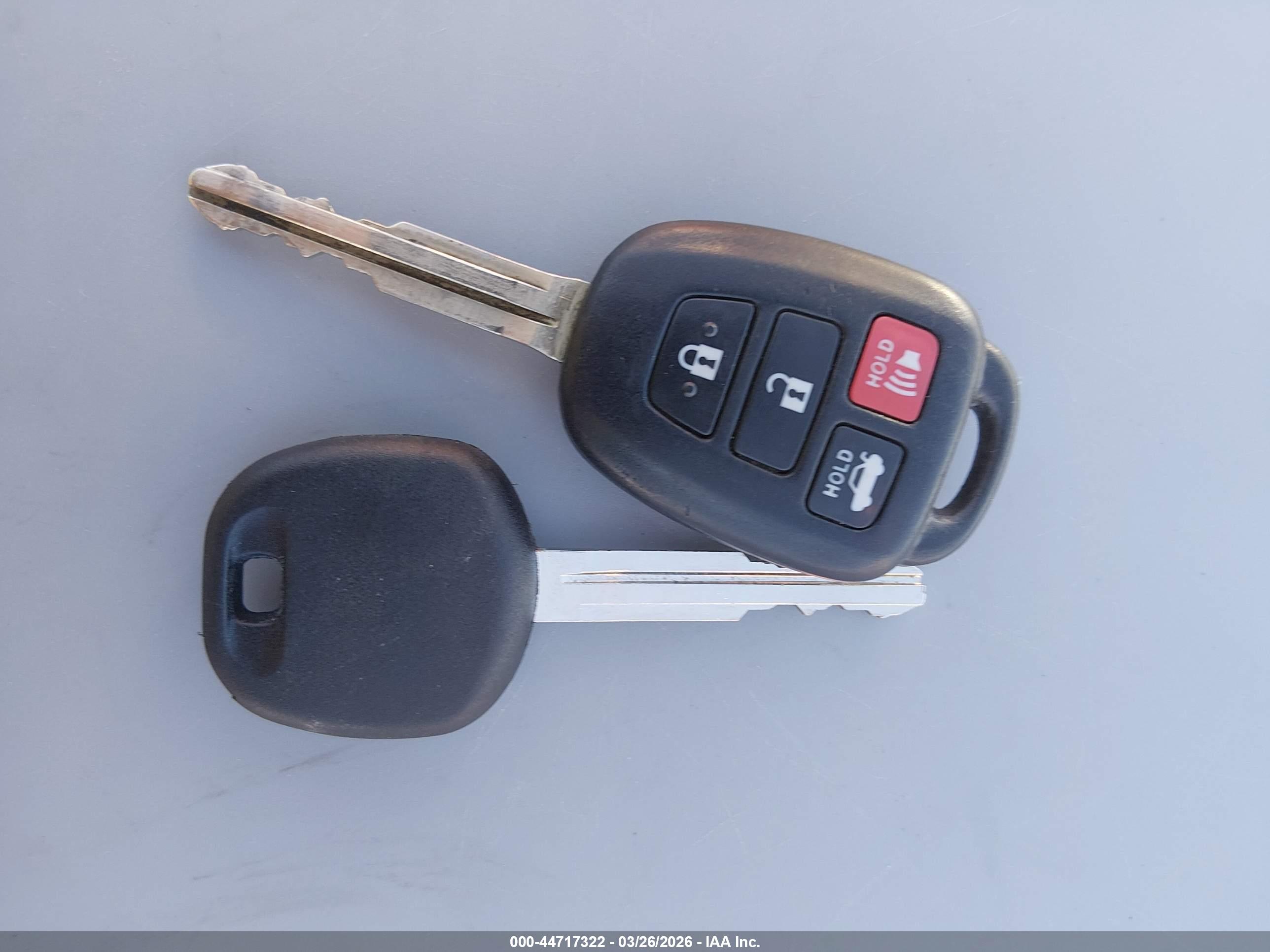 TOYOTA COROLLA image 11