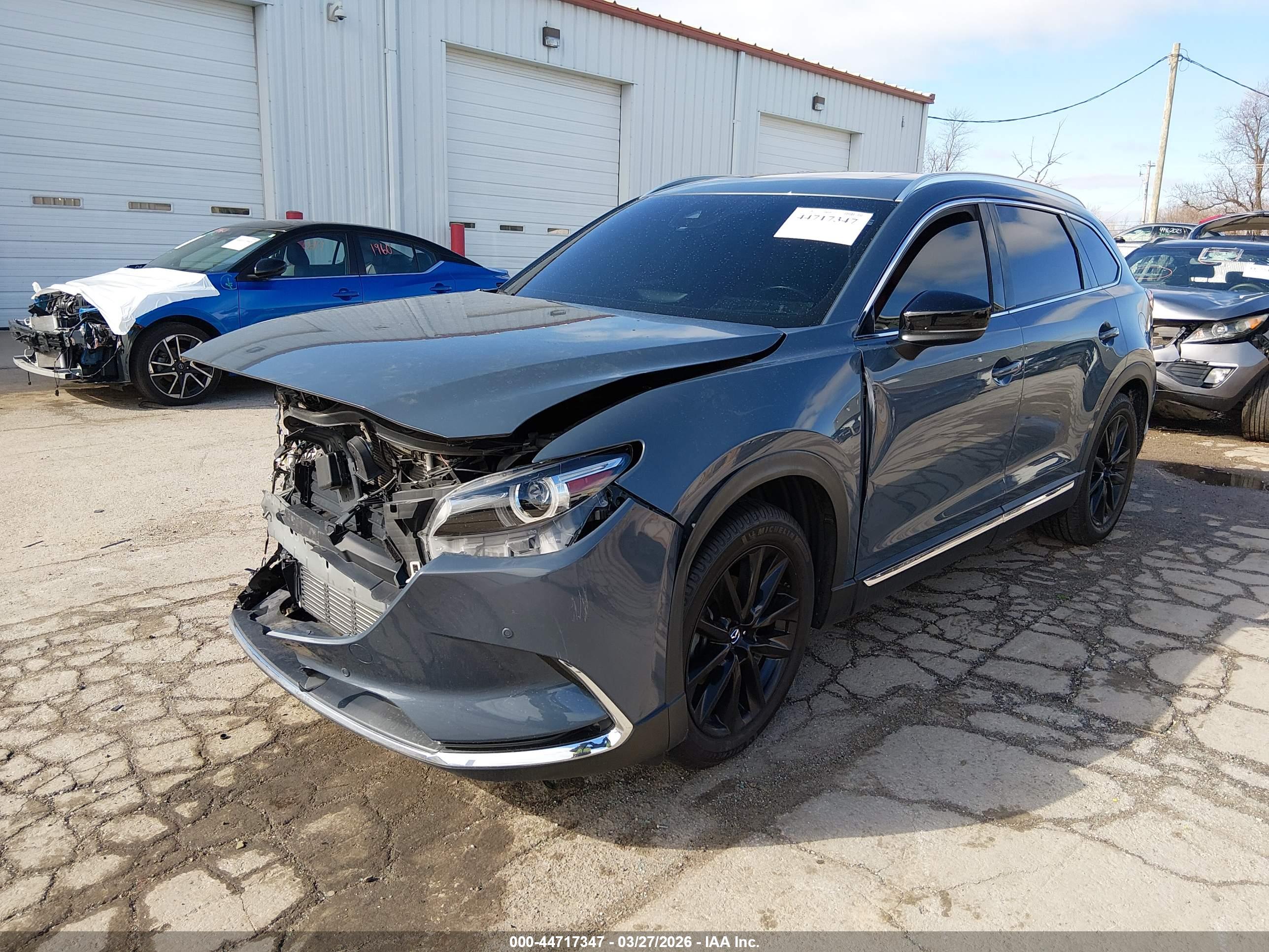 MAZDA CX-9 image 2