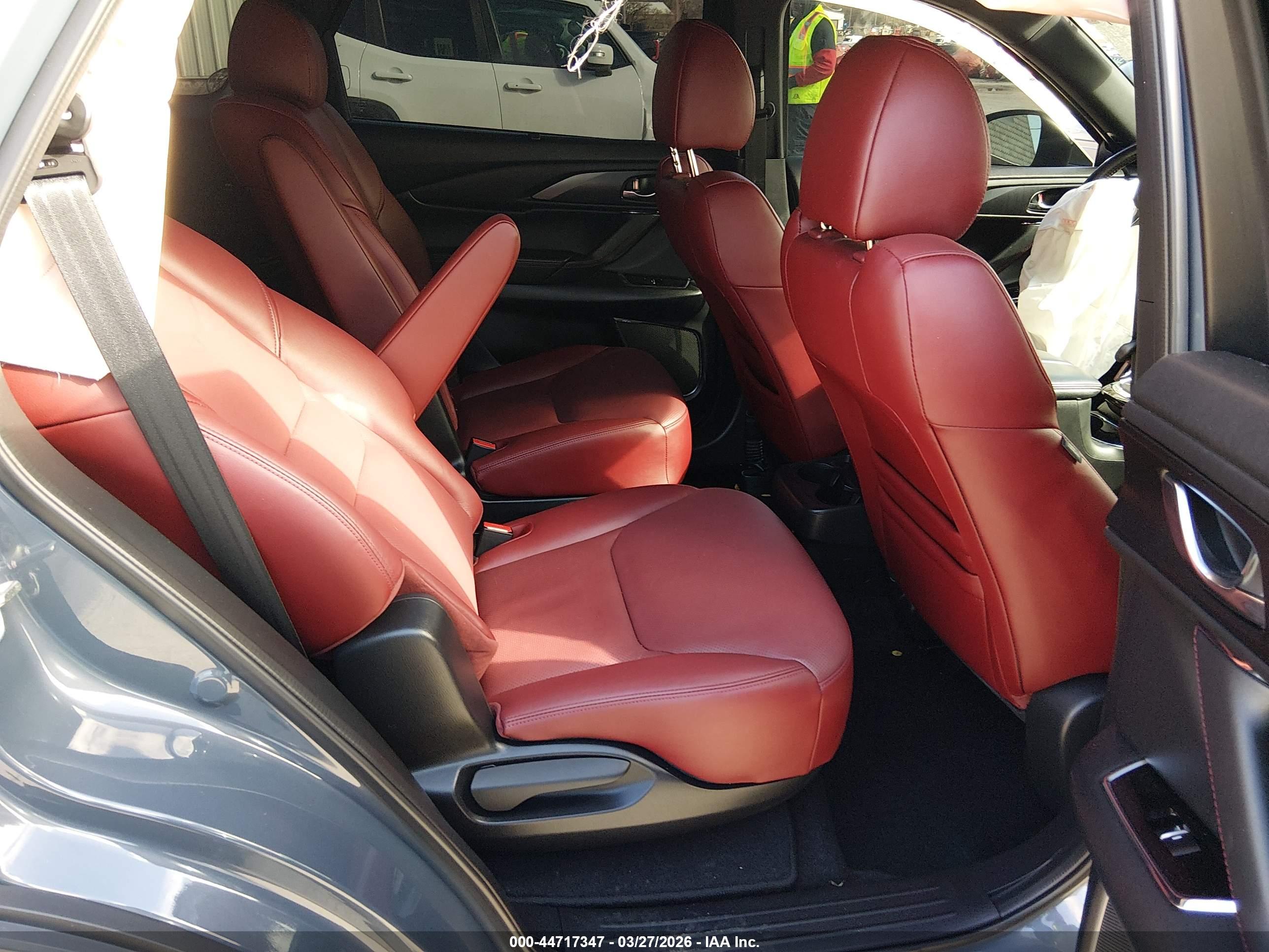 MAZDA CX-9 image 8