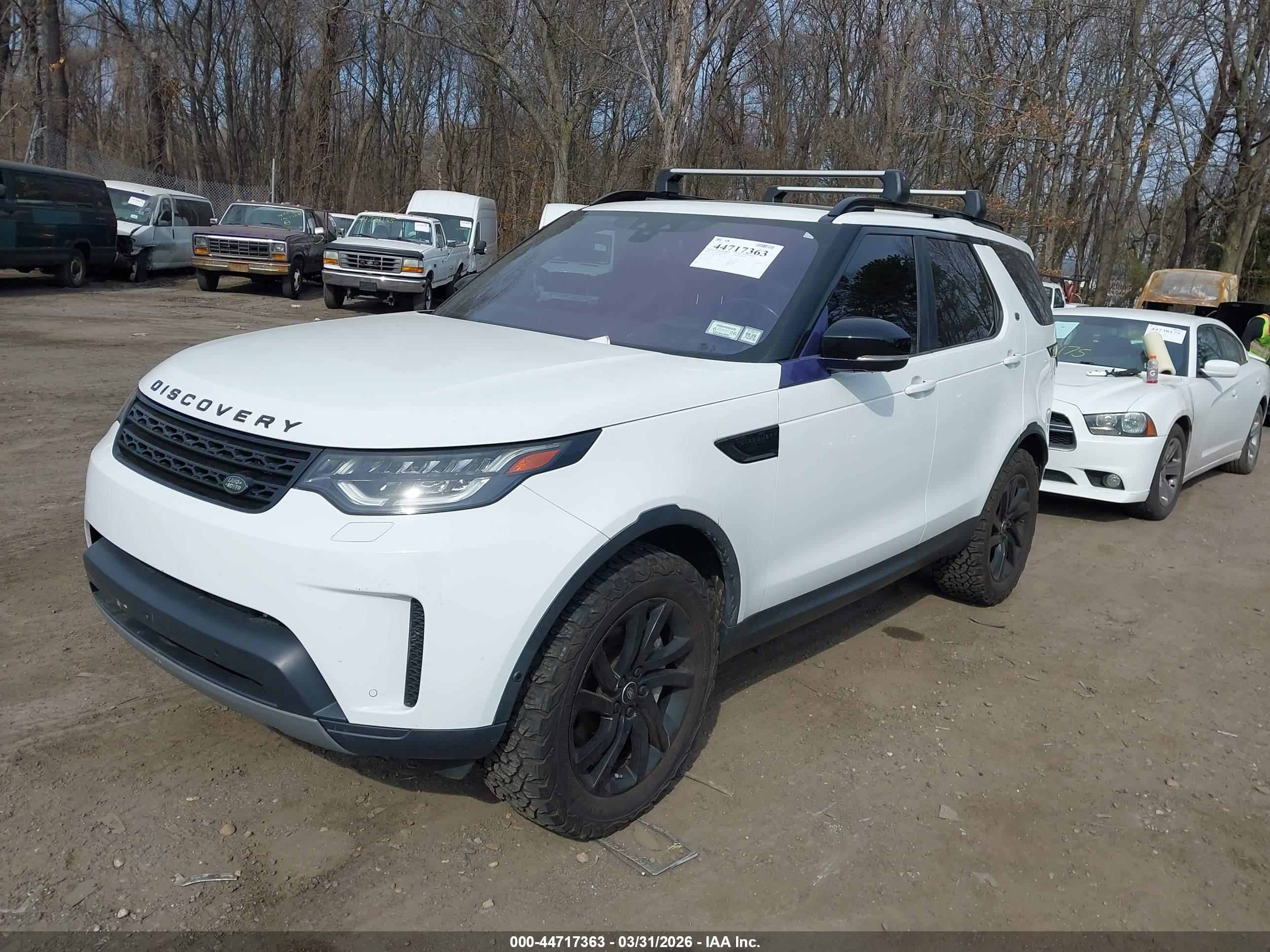 LAND ROVER image 2