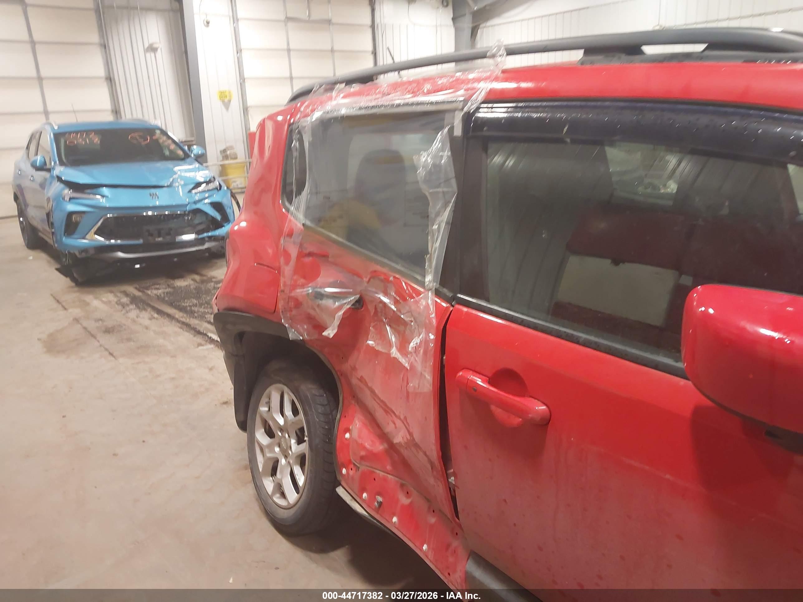 JEEP RENEGADE image 6