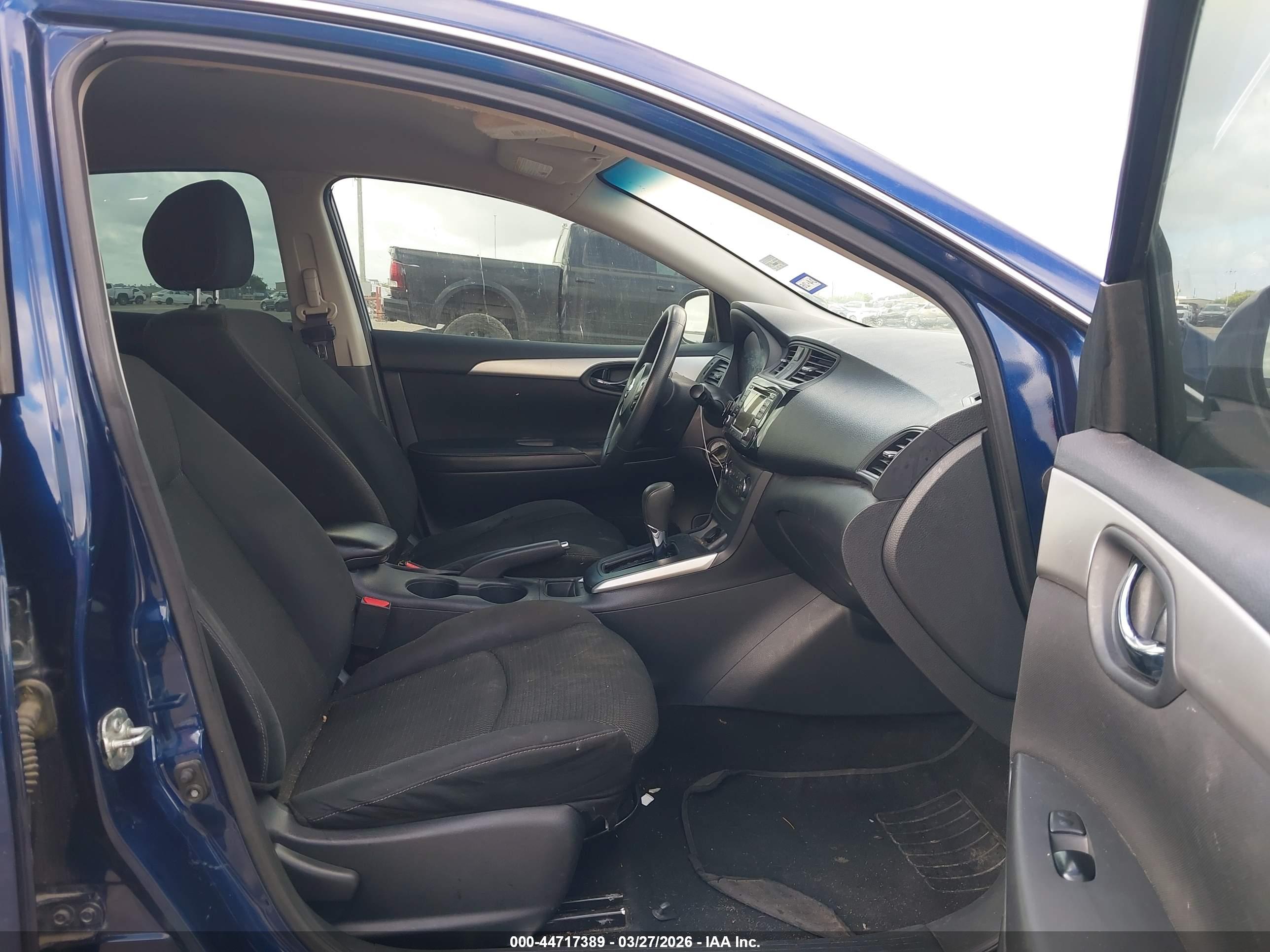 NISSAN SENTRA image 5