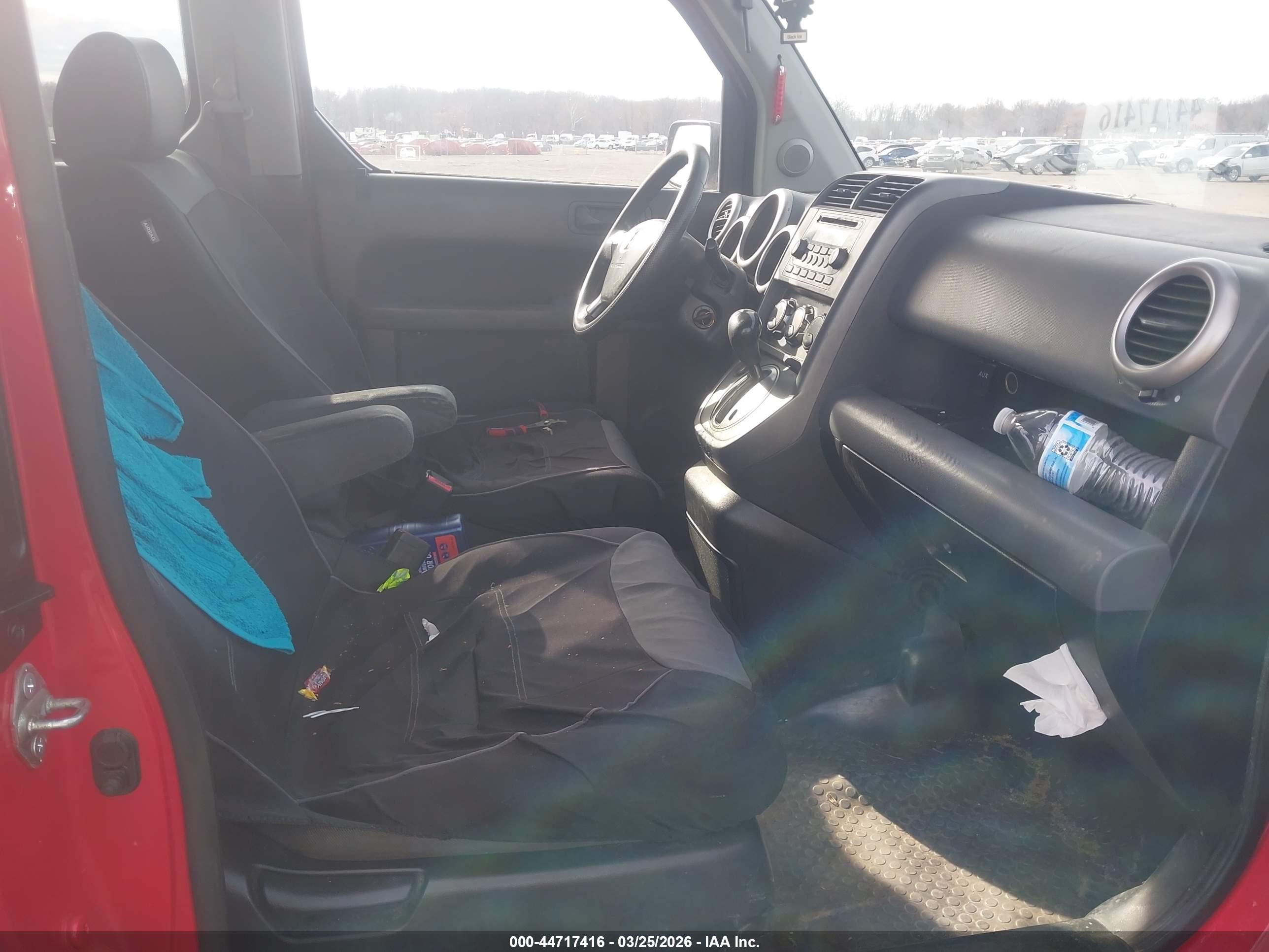 HONDA ELEMENT image 5