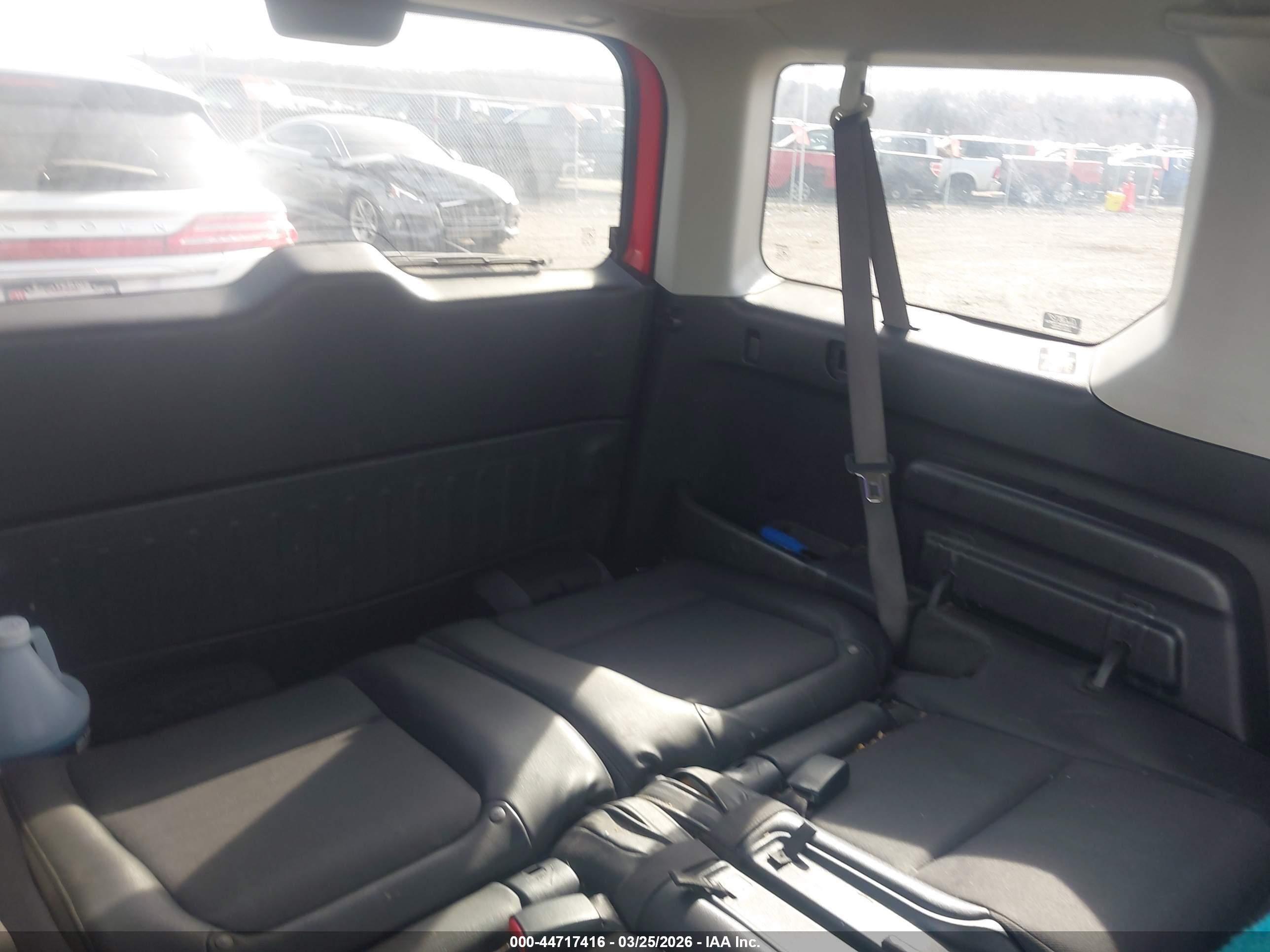 HONDA ELEMENT image 8