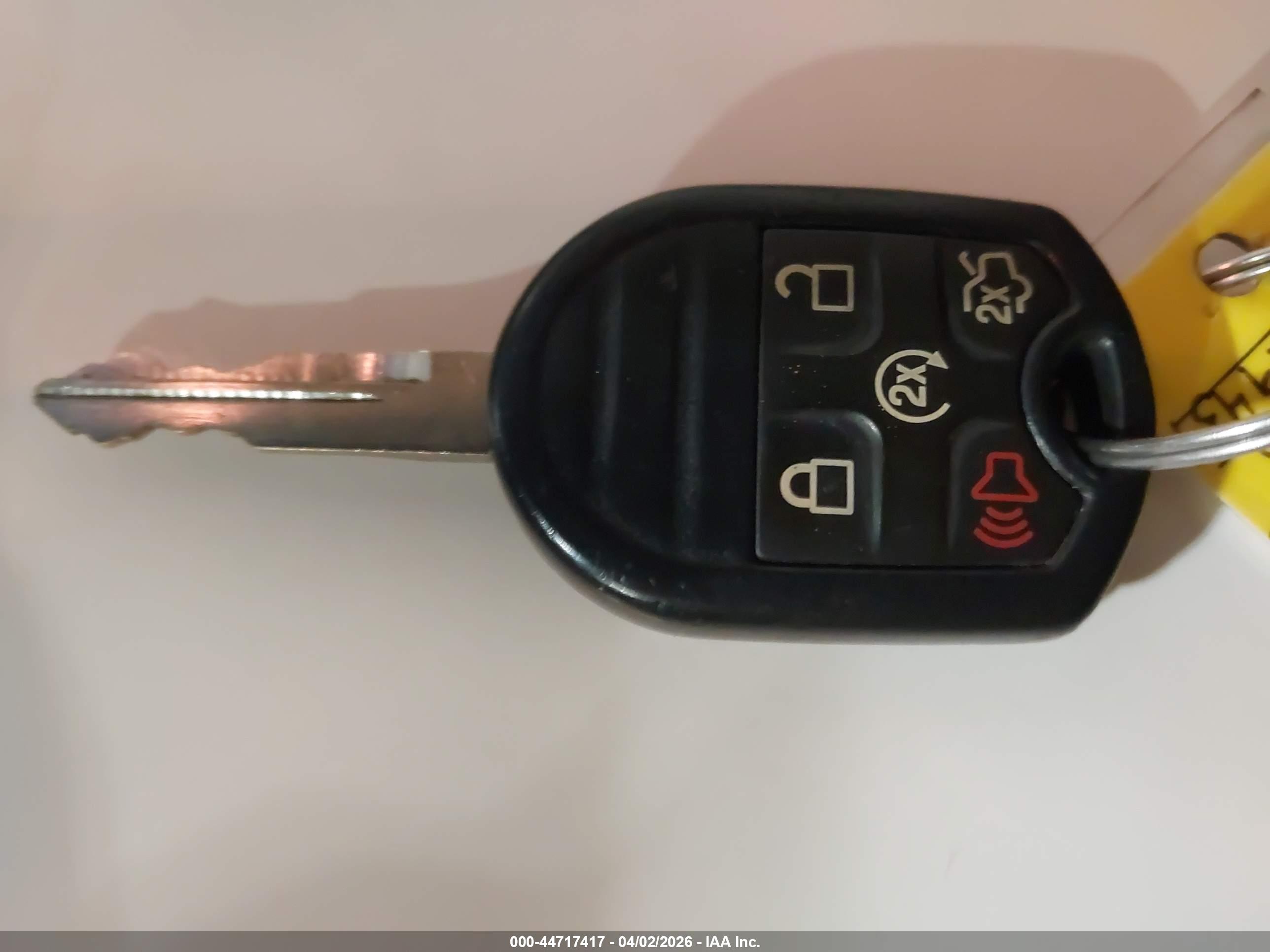 FORD FLEX image 11