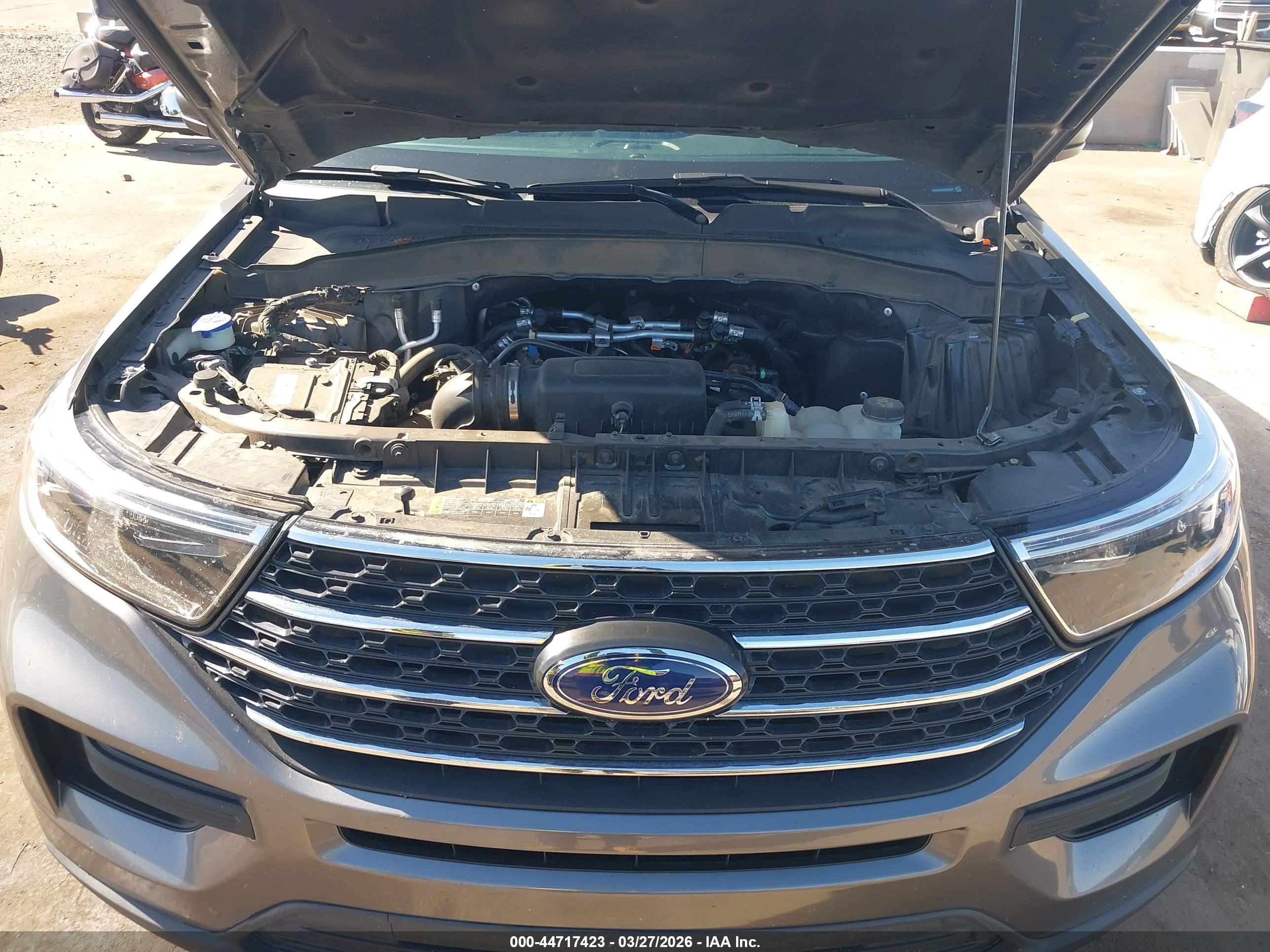 FORD EXPLORER image 10