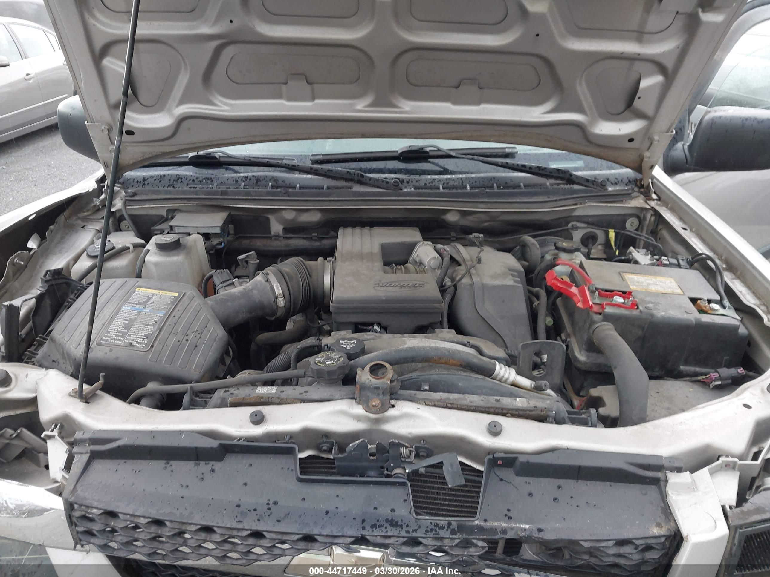 CHEVROLET COLORADO image 10