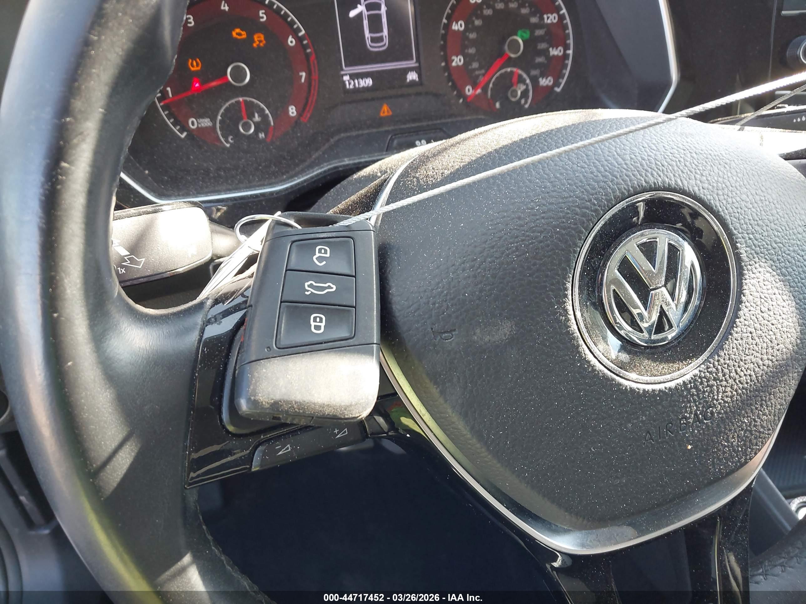 VOLKSWAGEN JETTA image 11