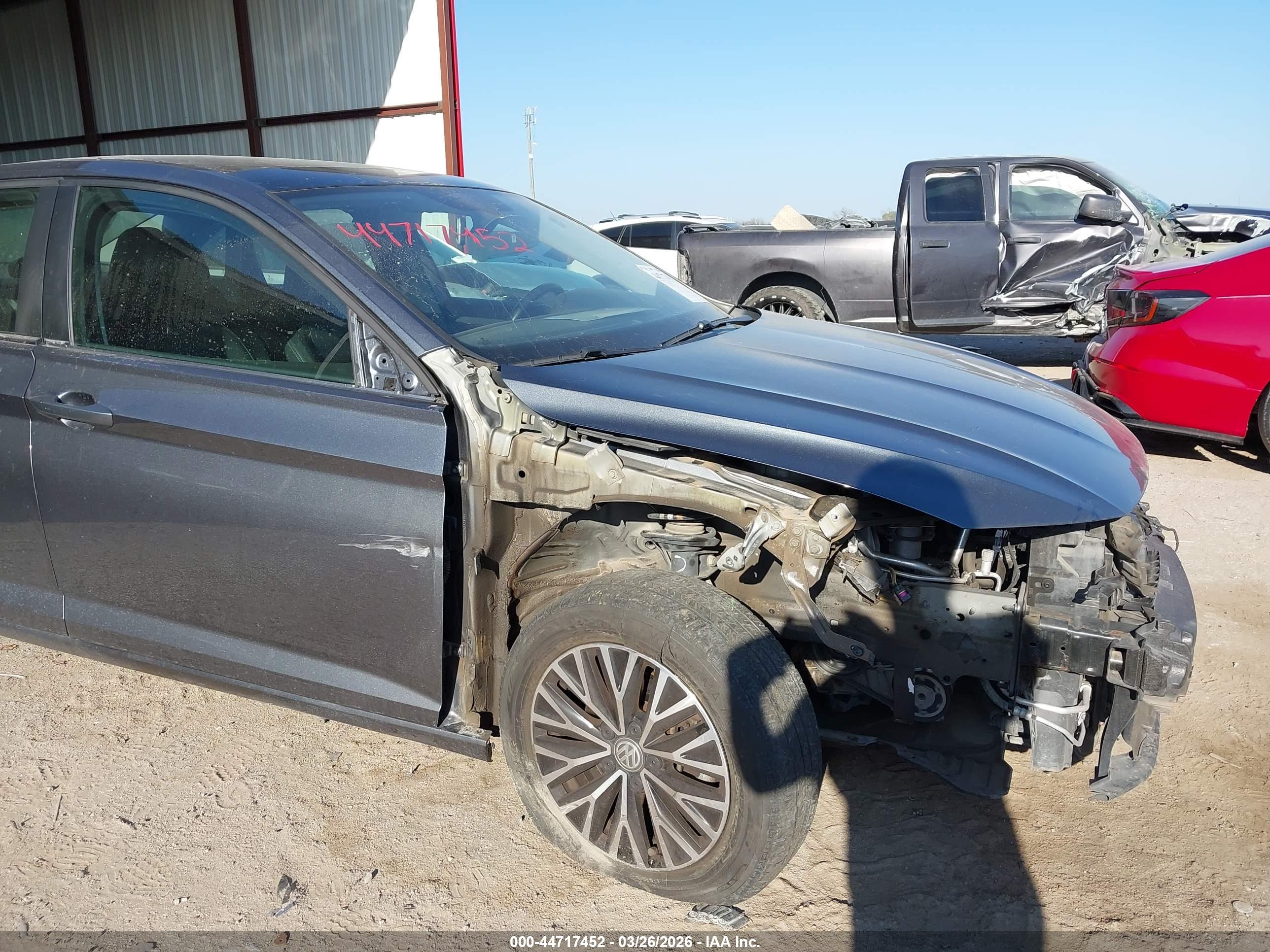 VOLKSWAGEN JETTA image 6