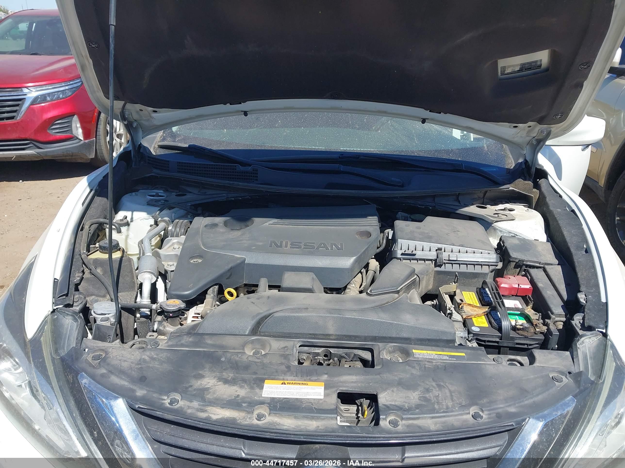 NISSAN ALTIMA image 10