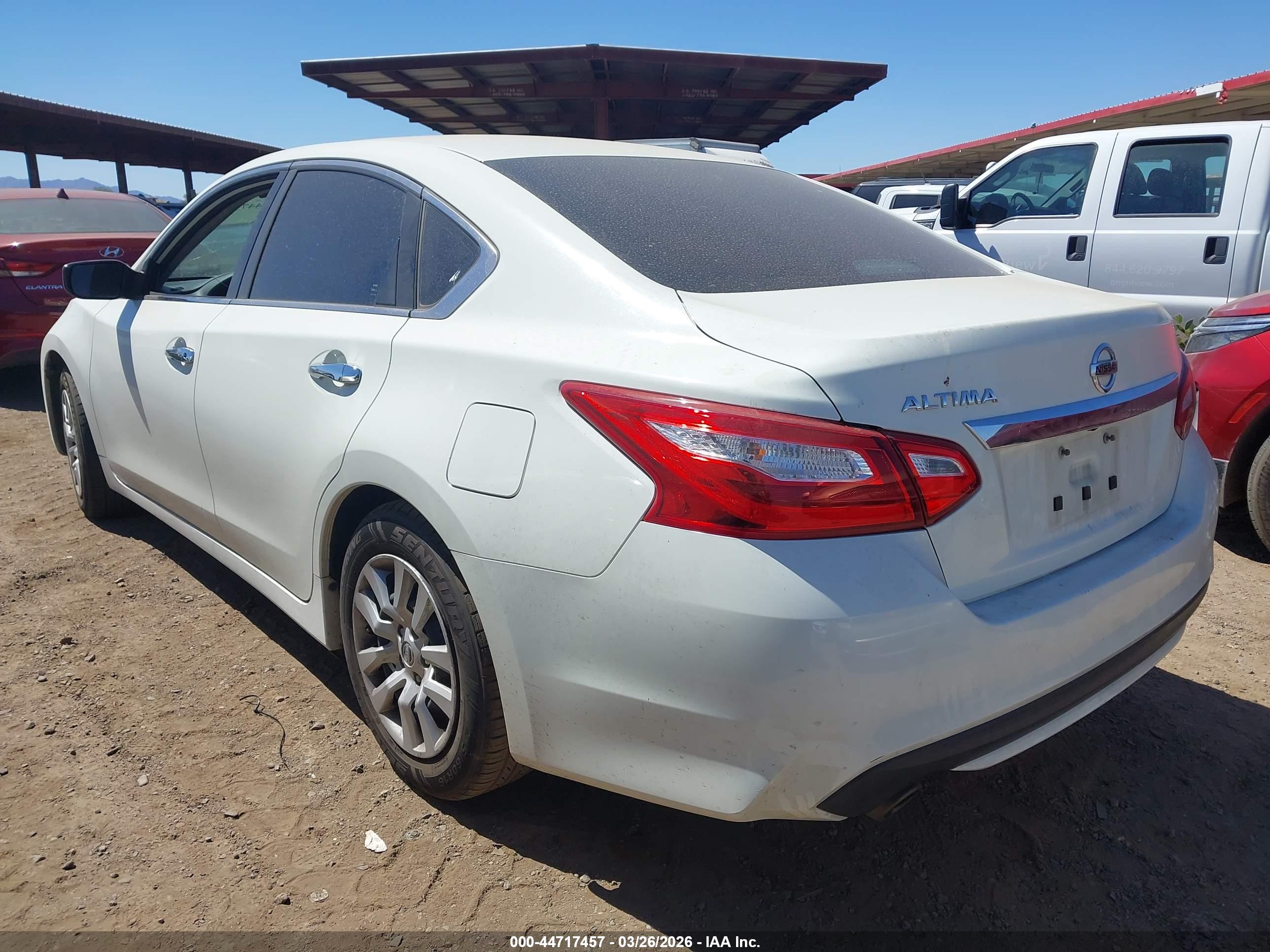 NISSAN ALTIMA image 3