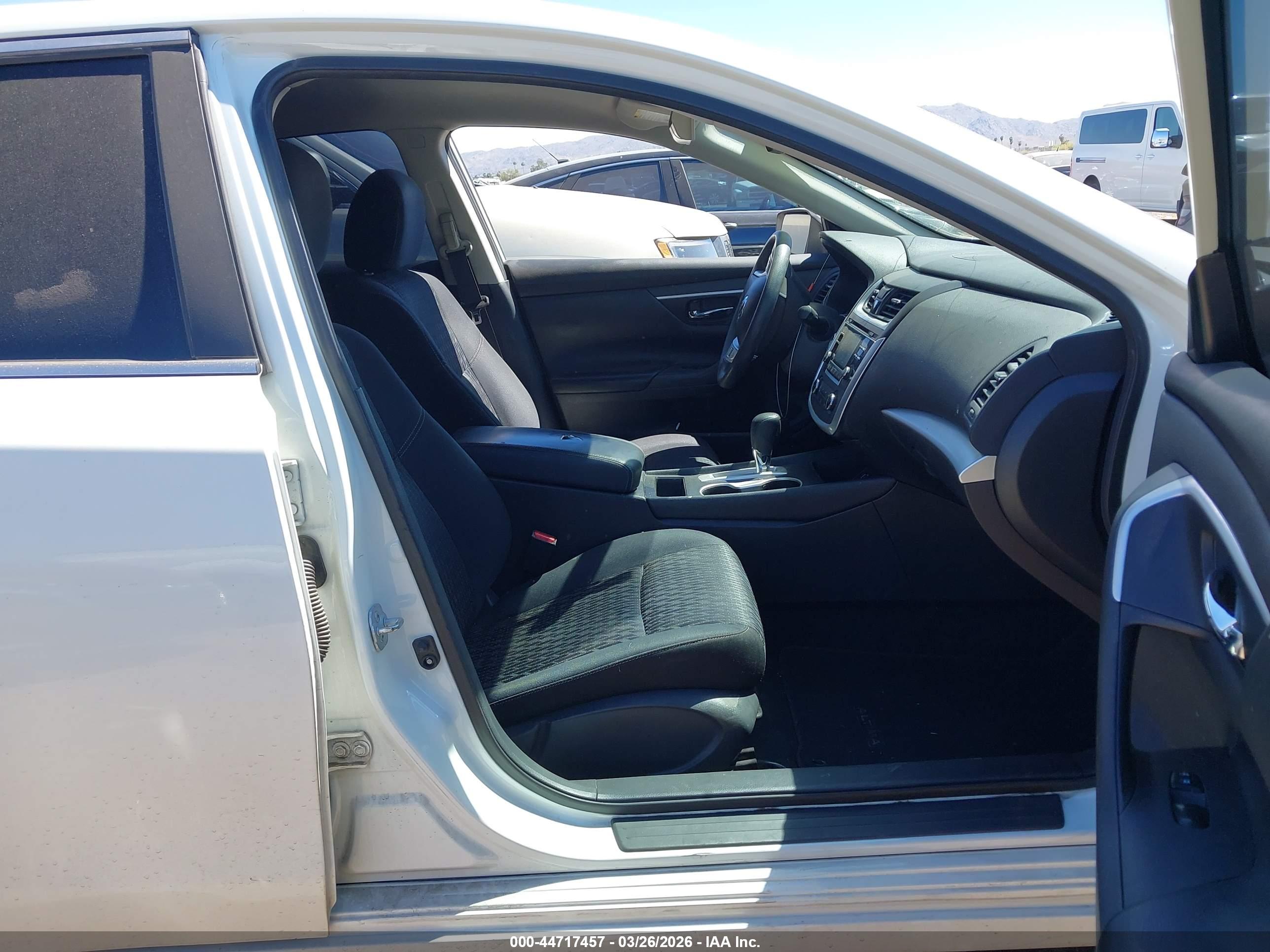 NISSAN ALTIMA image 5