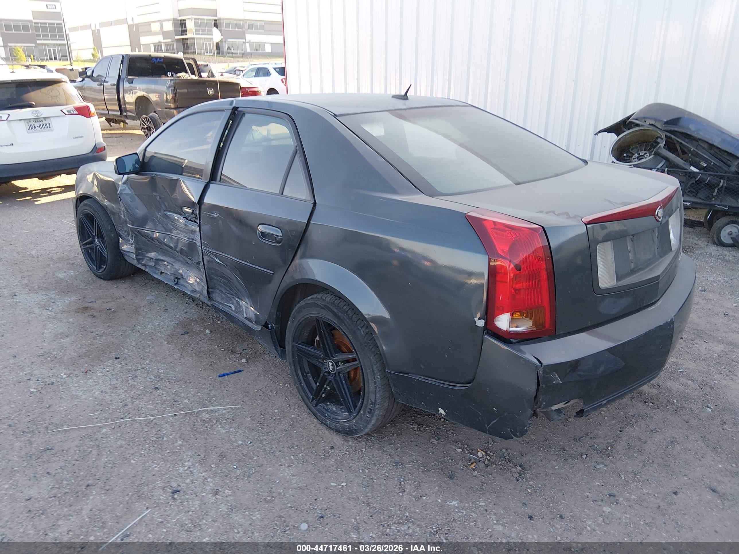 CADILLAC CTS image 3