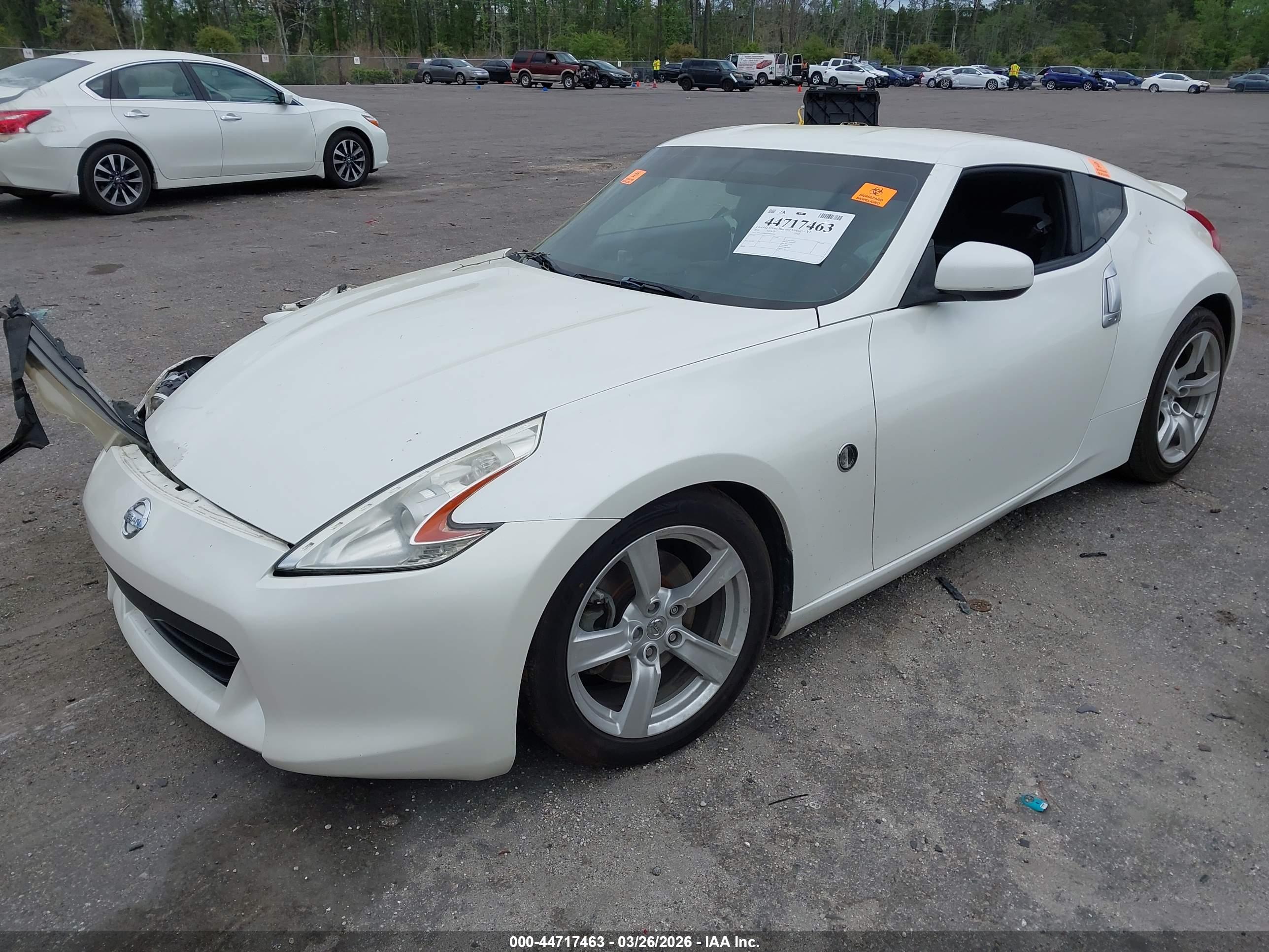 NISSAN 370Z image 2