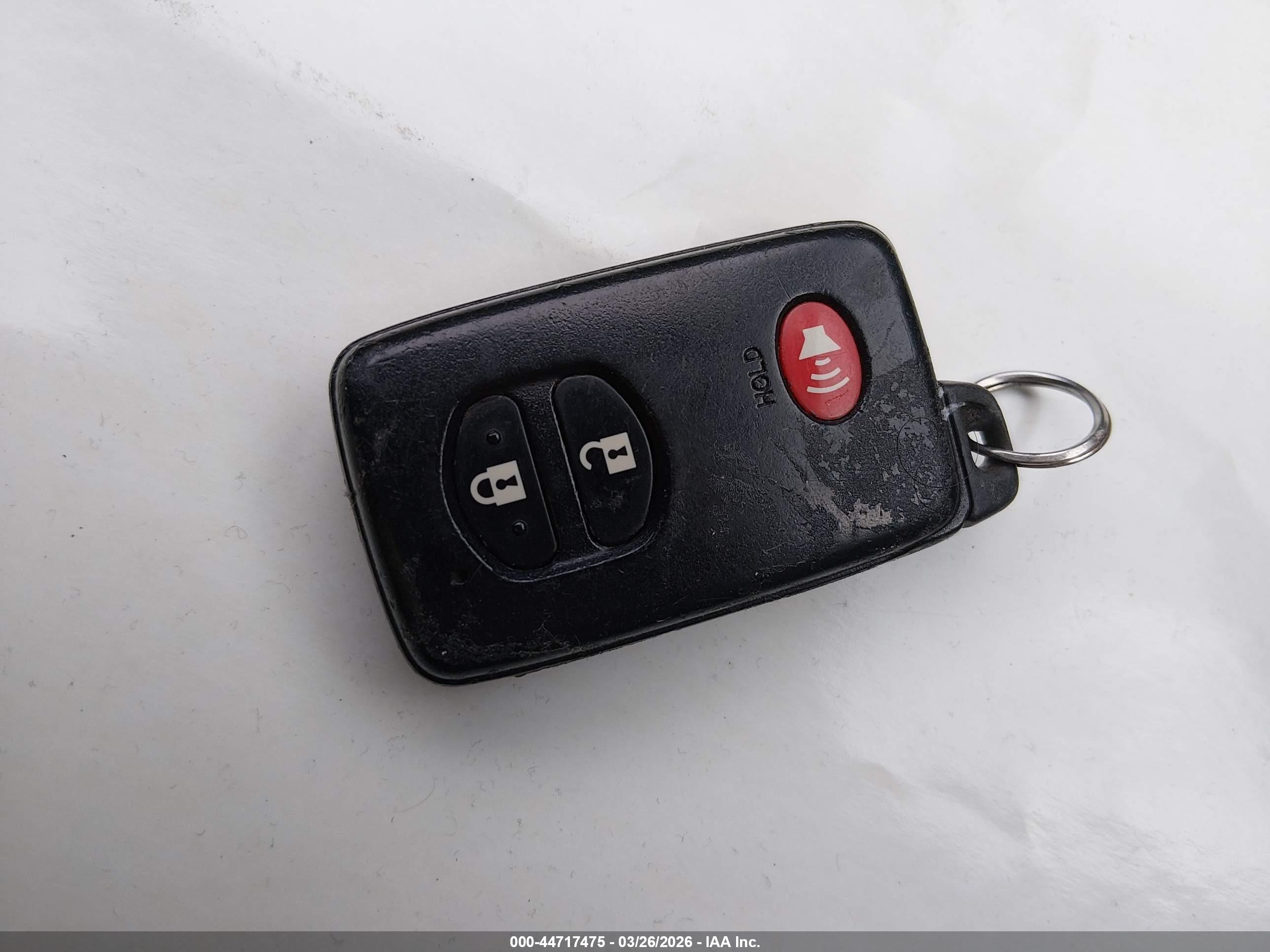 TOYOTA RAV4 image 11