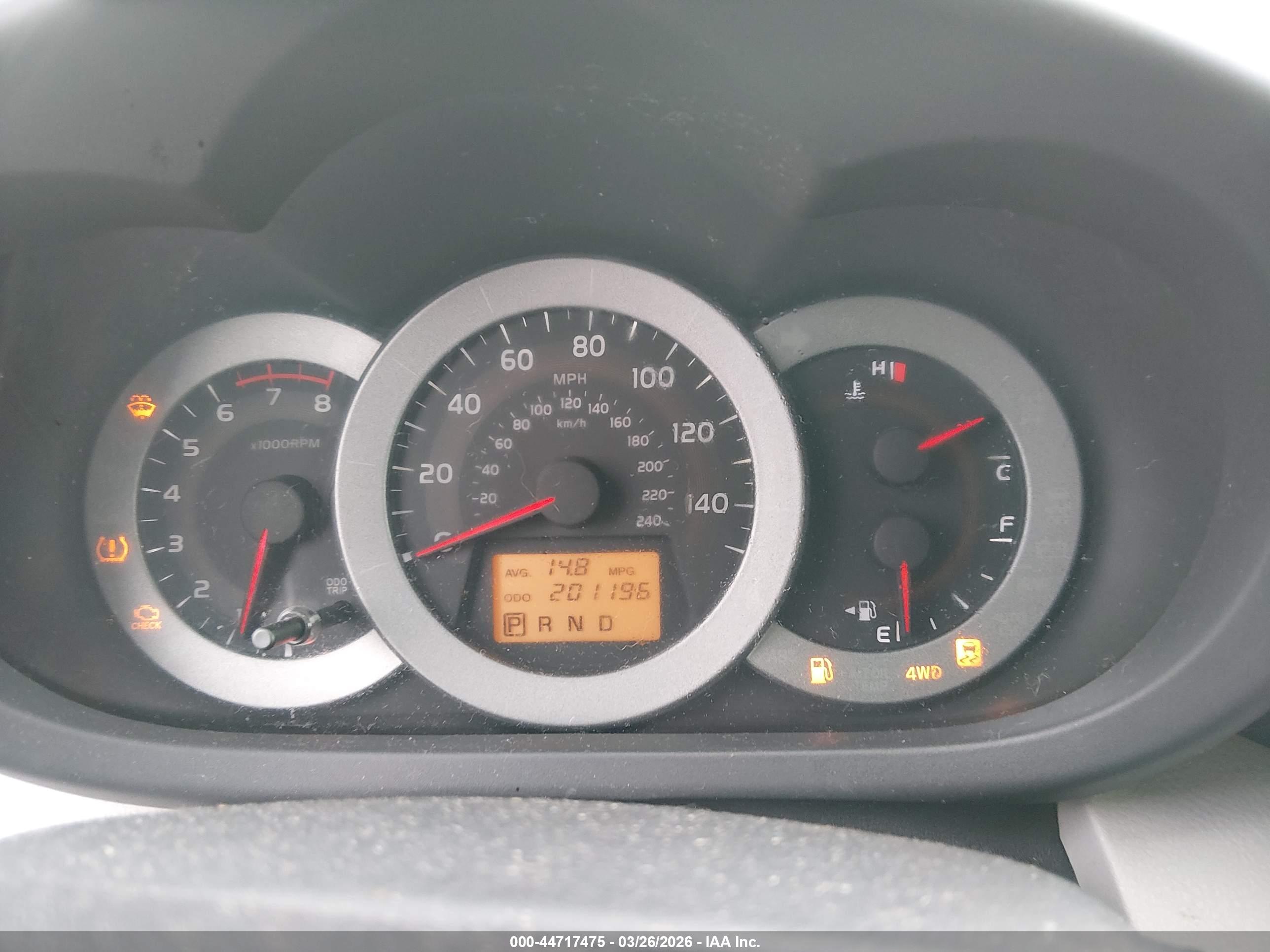 TOYOTA RAV4 image 7