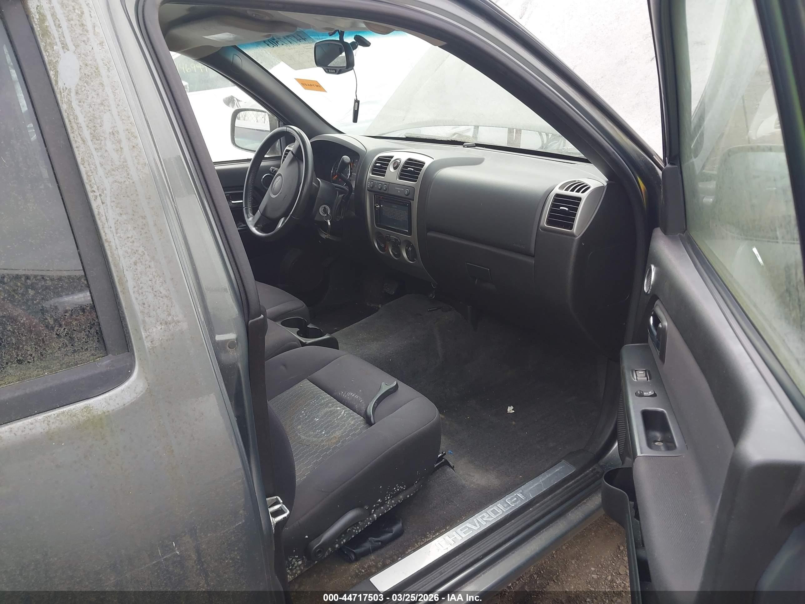 CHEVROLET COLORADO image 5