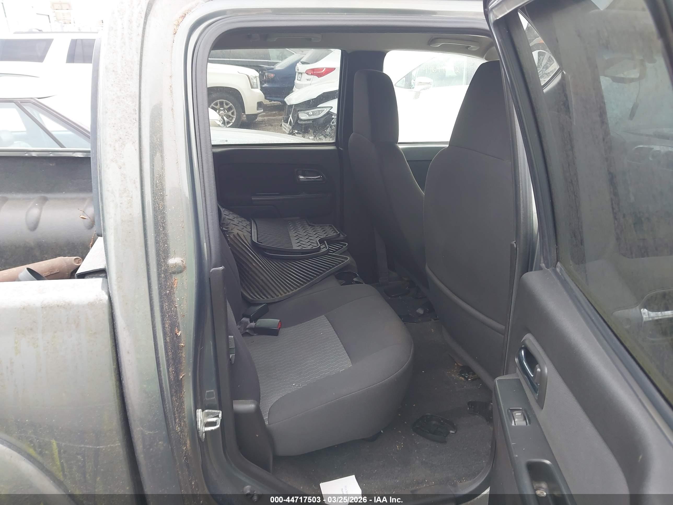 CHEVROLET COLORADO image 8