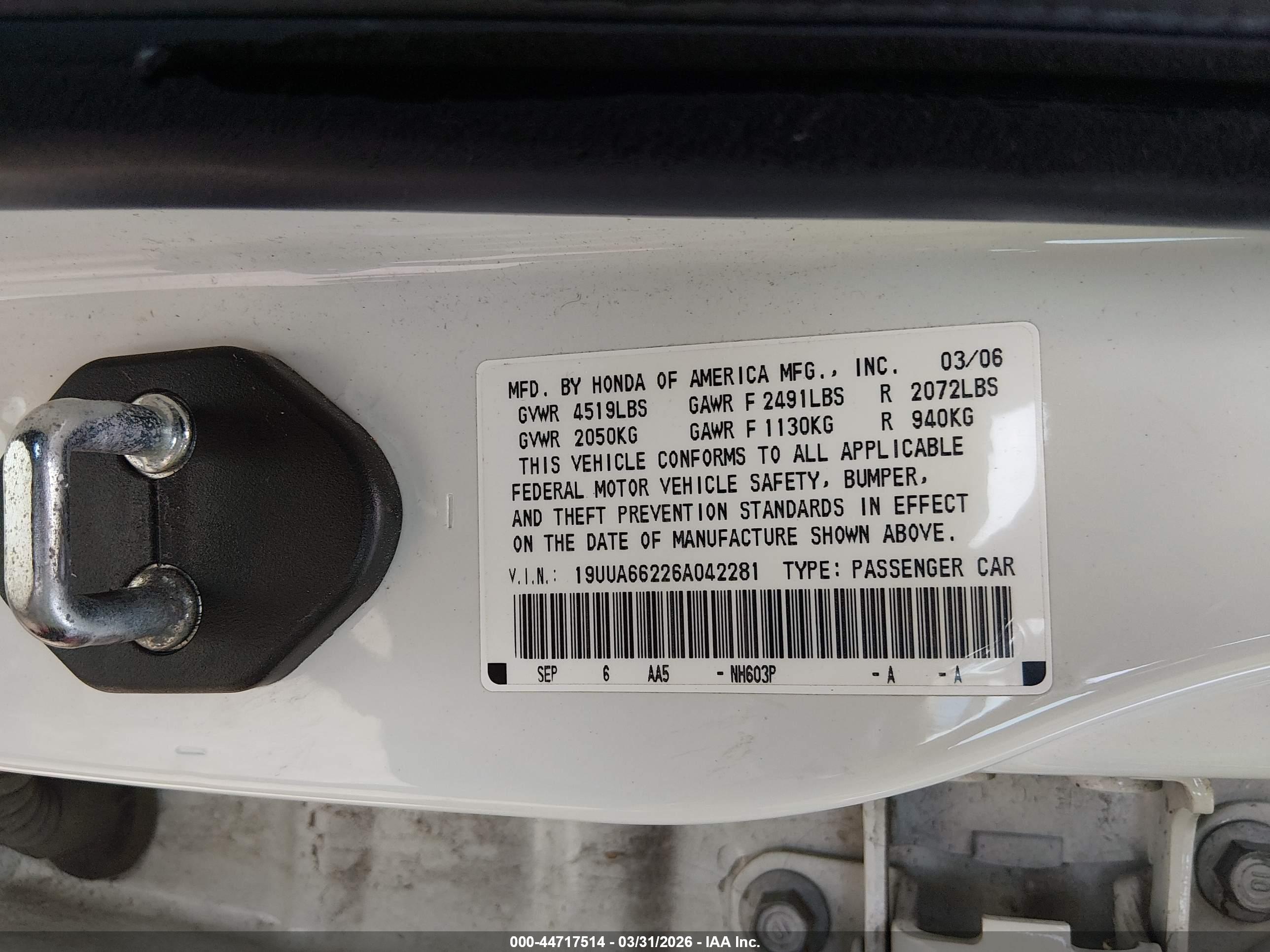 ACURA TL image 9