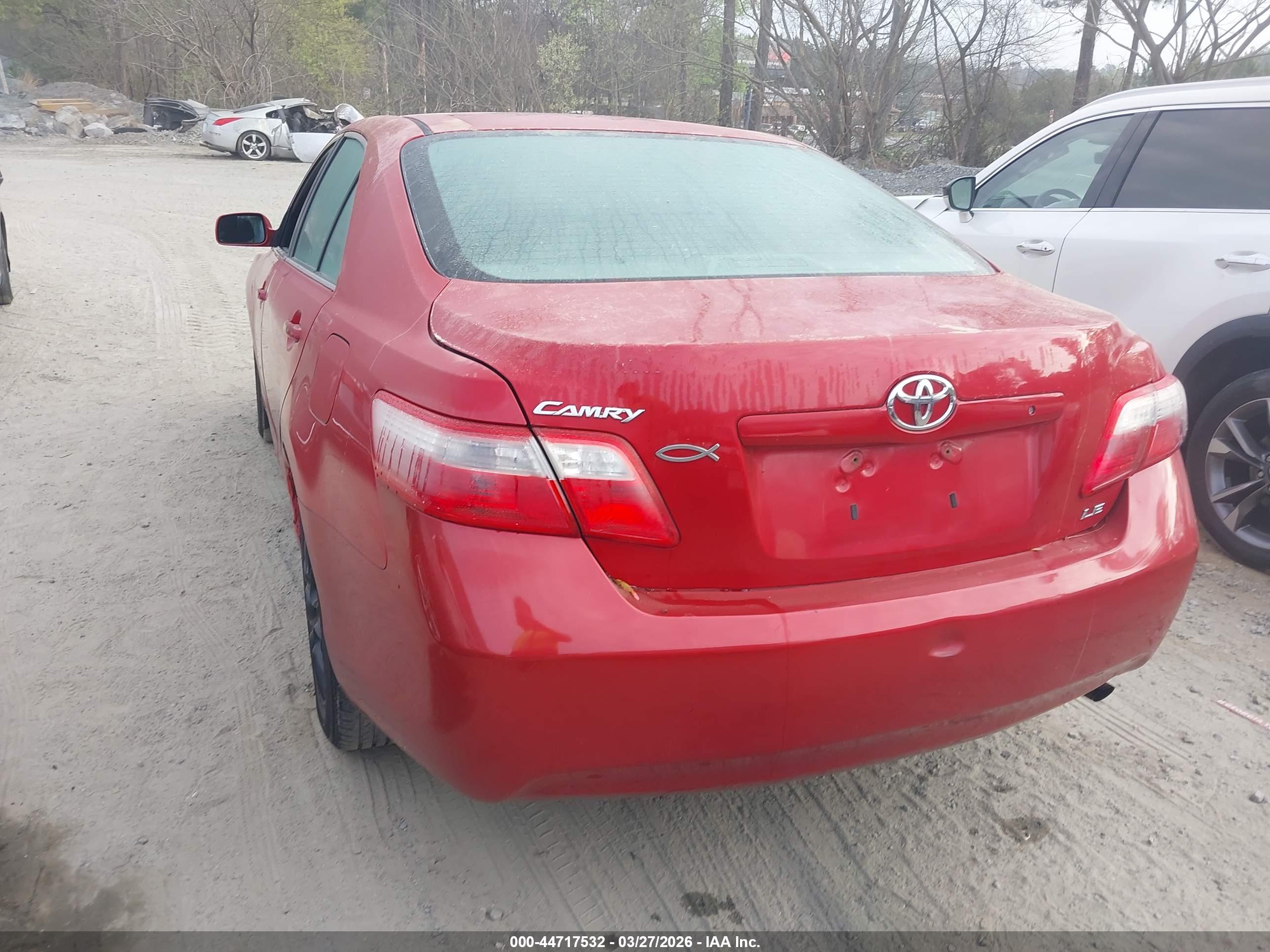 TOYOTA CAMRY image 3