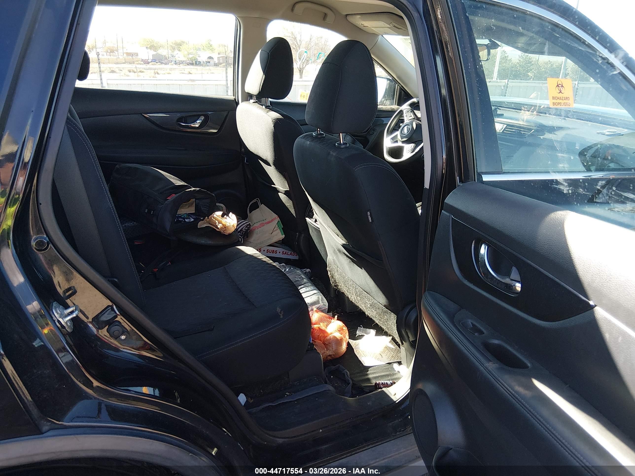 NISSAN ROGUE image 8