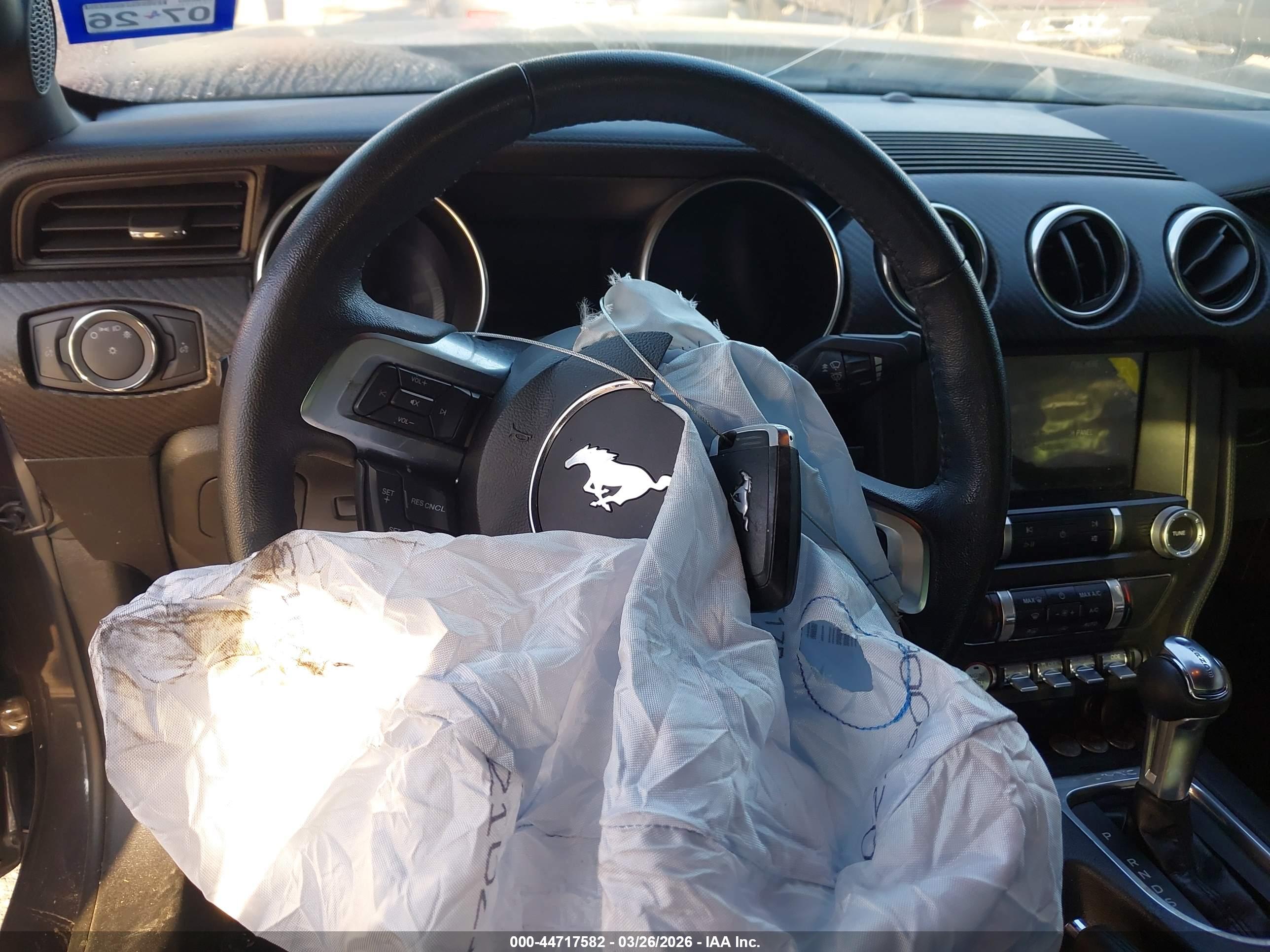FORD MUSTANG image 11