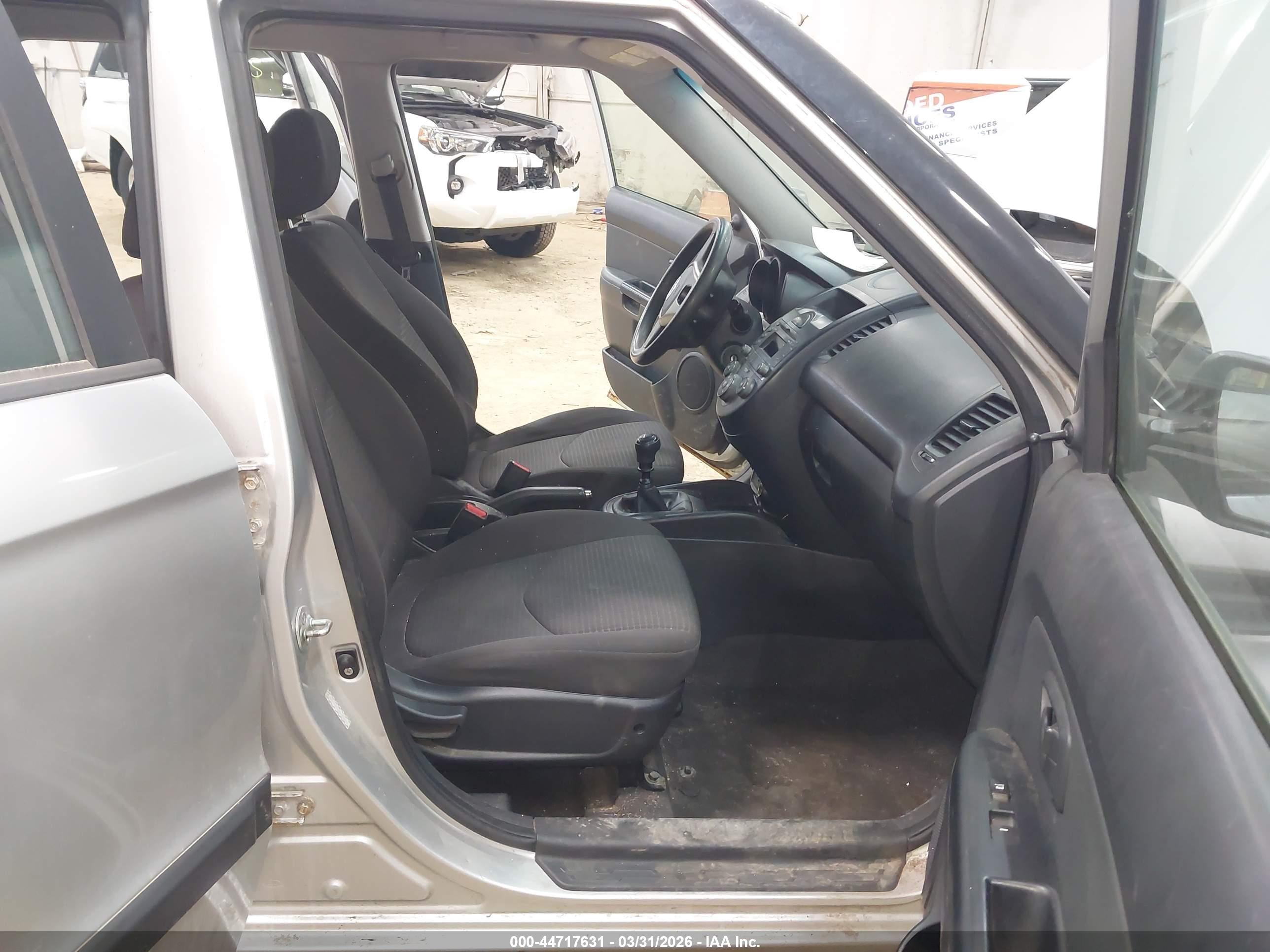 KIA SOUL image 5