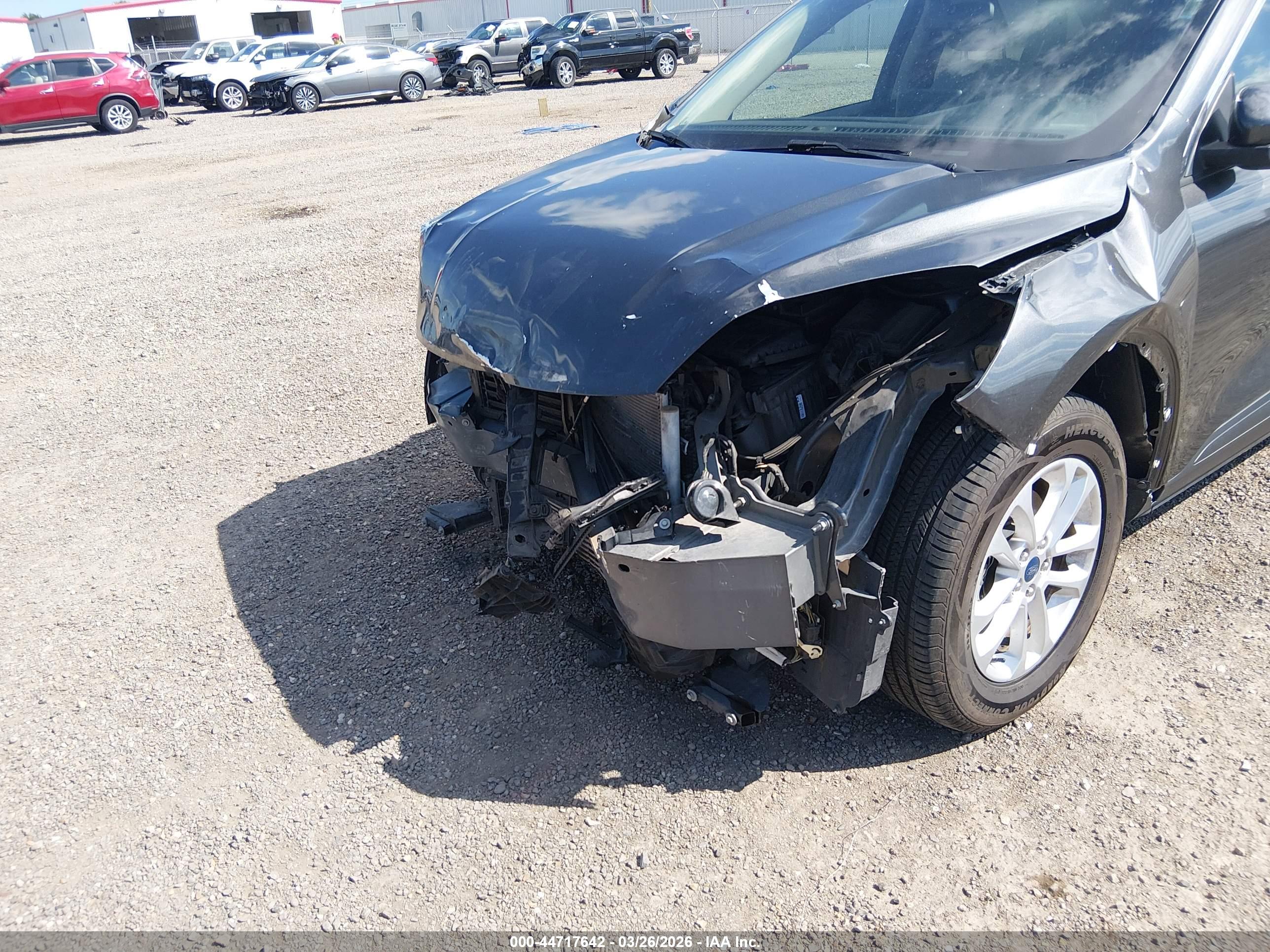 FORD ESCAPE image 6