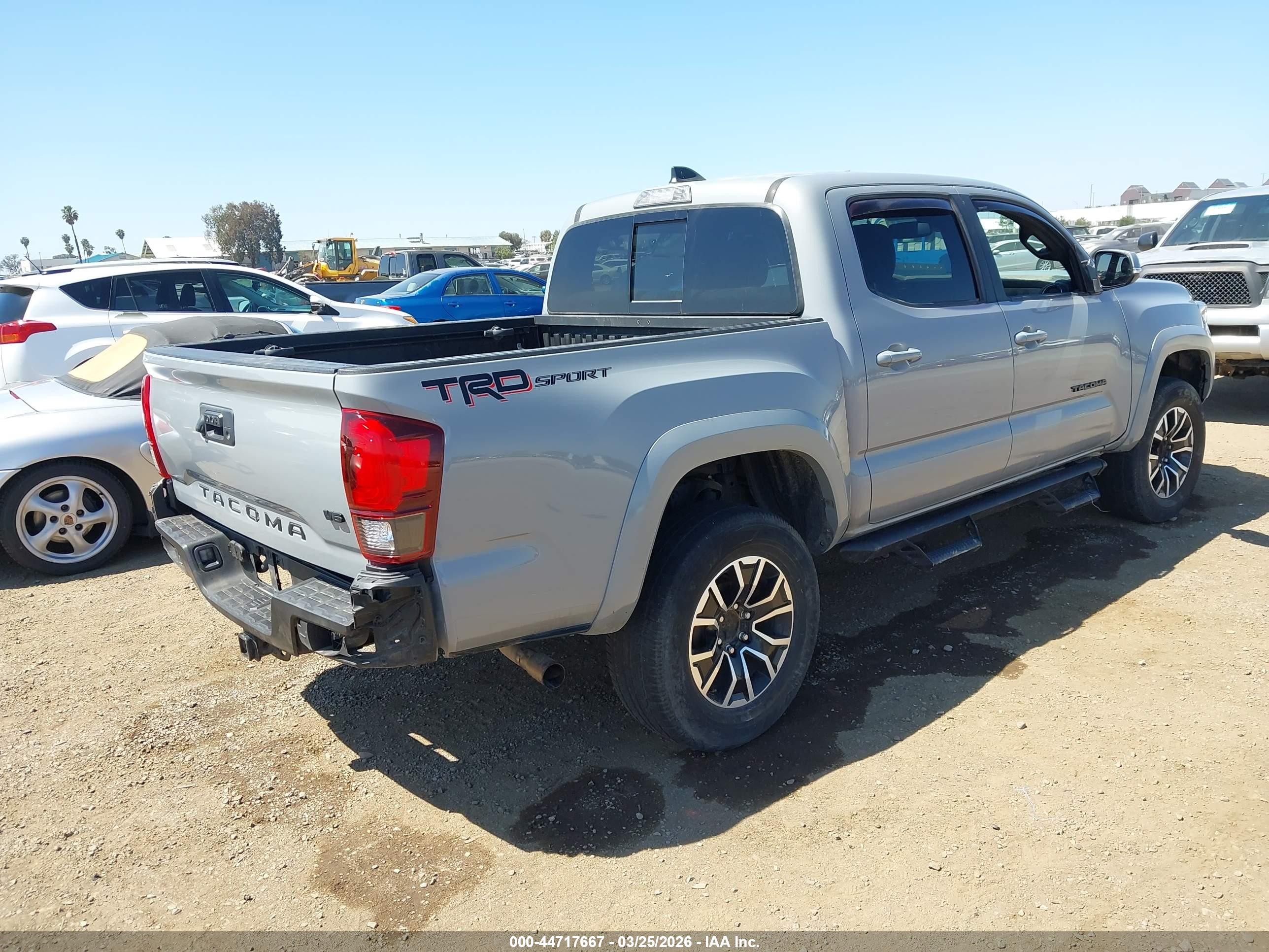 TOYOTA TACOMA image 4