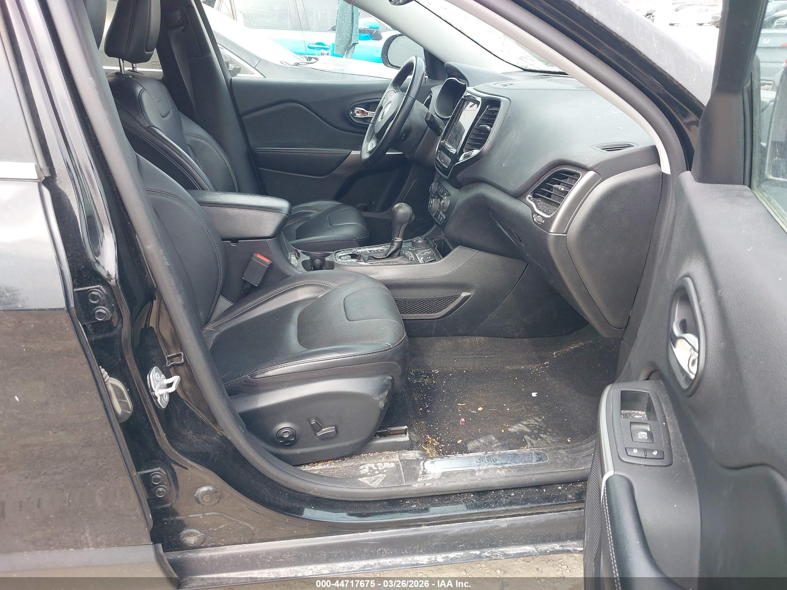 JEEP CHEROKEE image 5