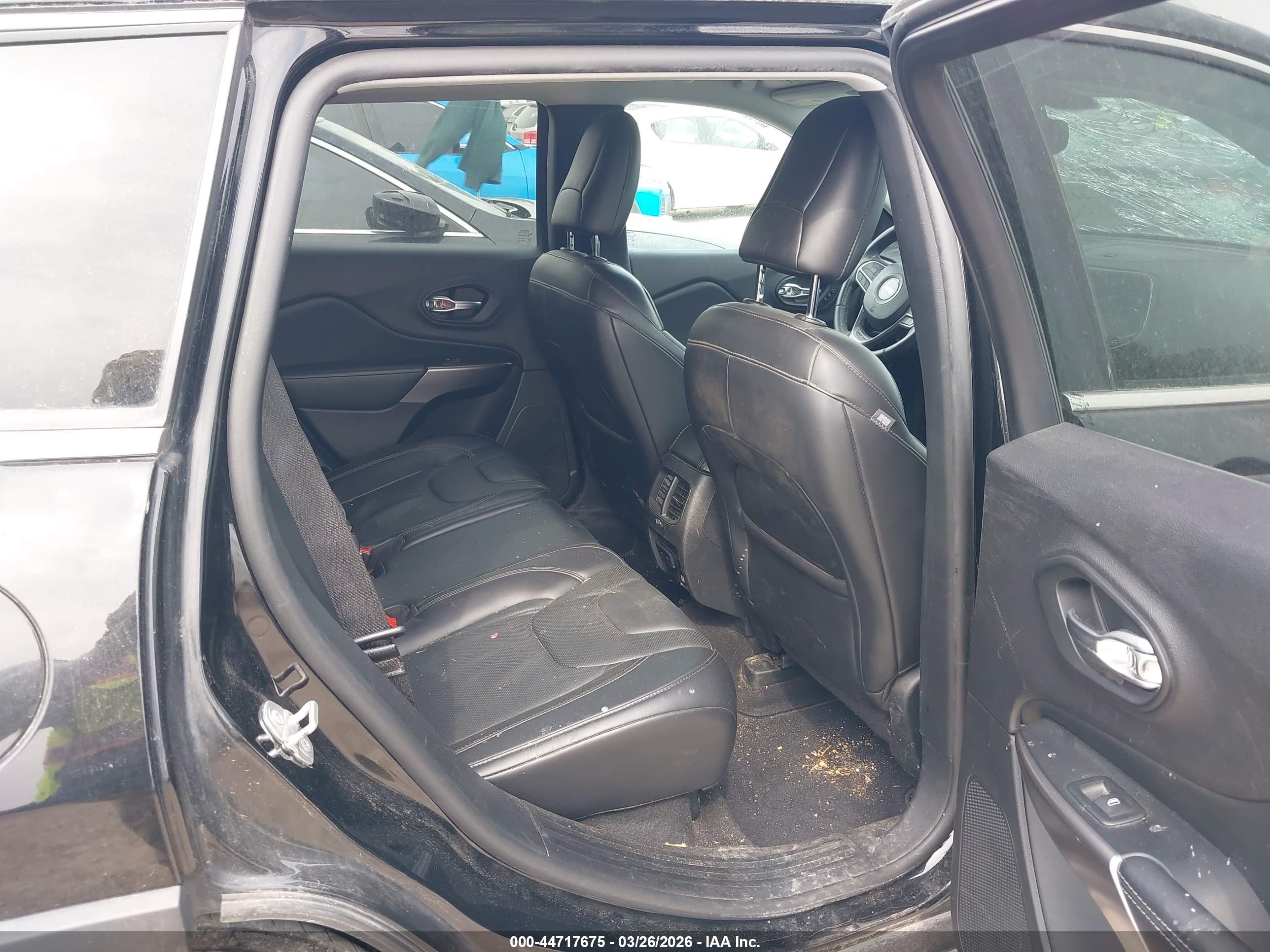 JEEP CHEROKEE image 8