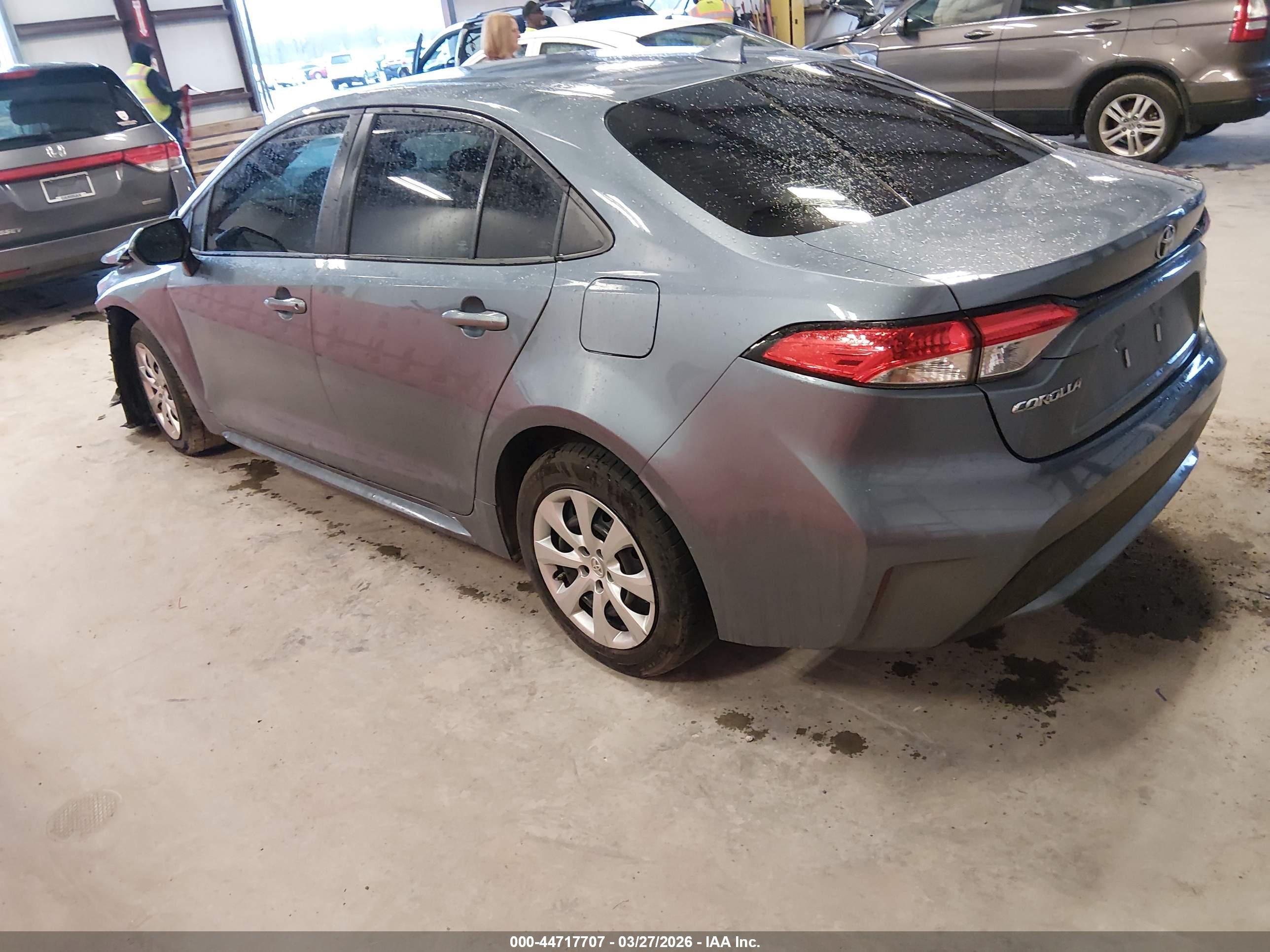 TOYOTA COROLLA image 3
