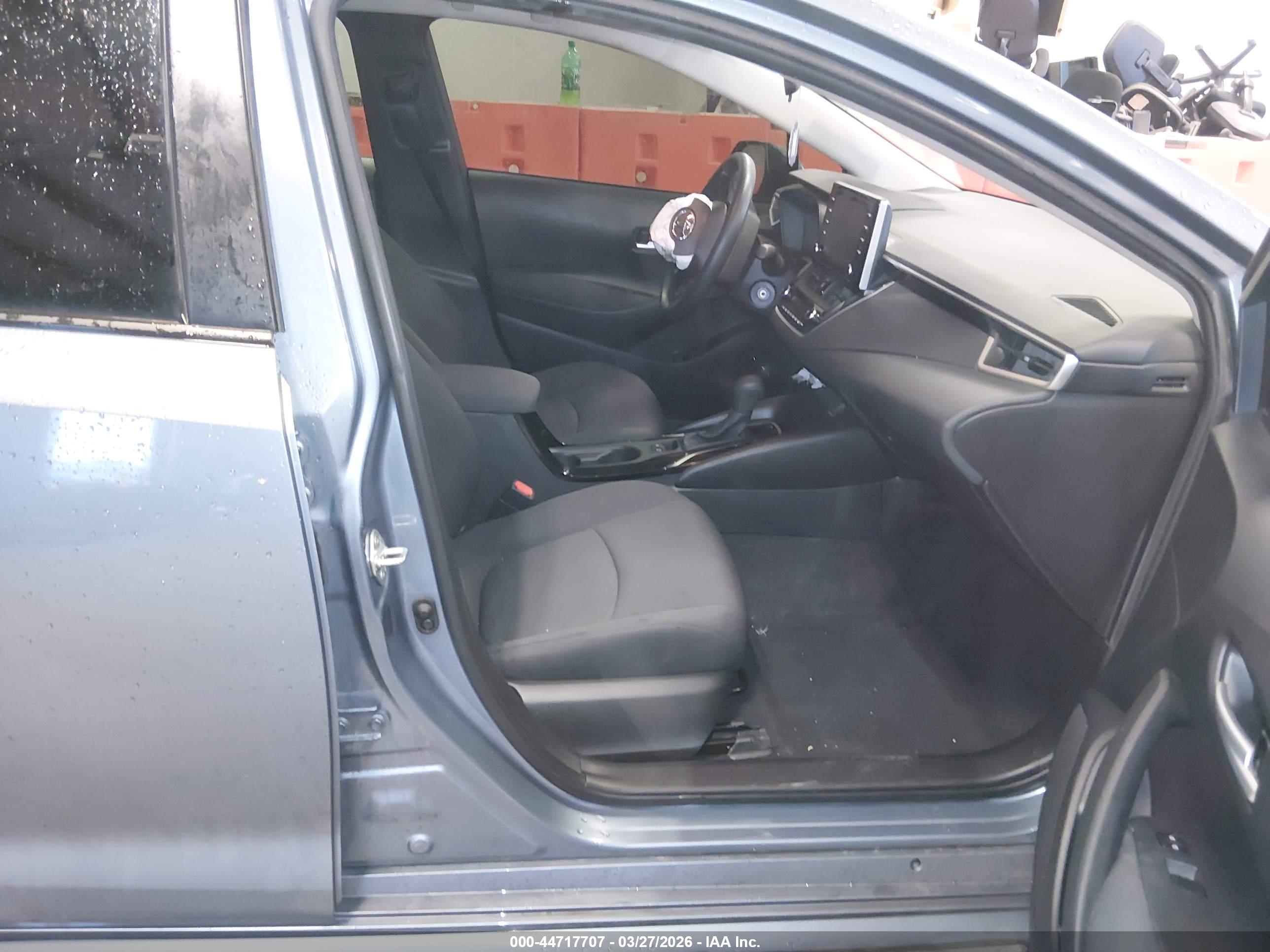 TOYOTA COROLLA image 5
