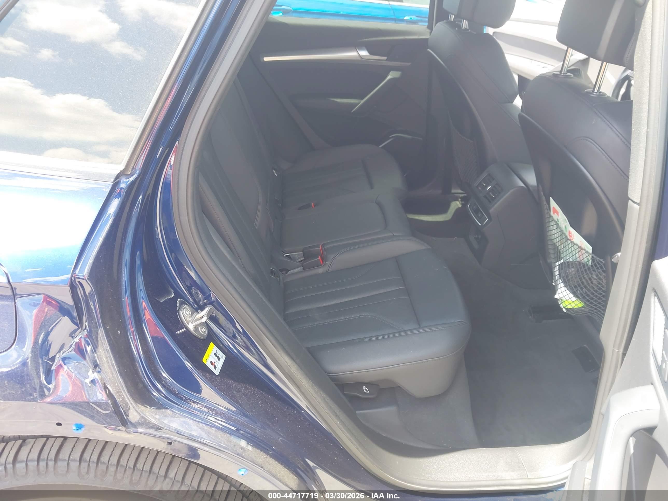 AUDI Q5 image 8