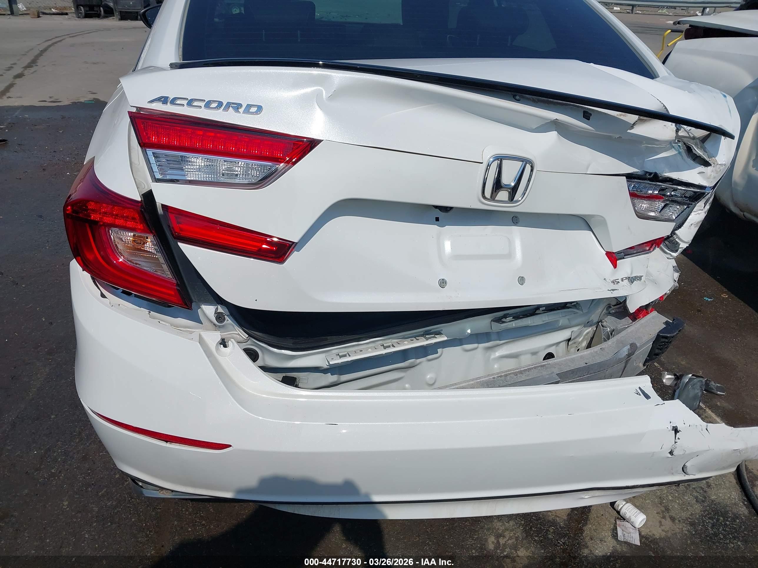 HONDA ACCORD image 6
