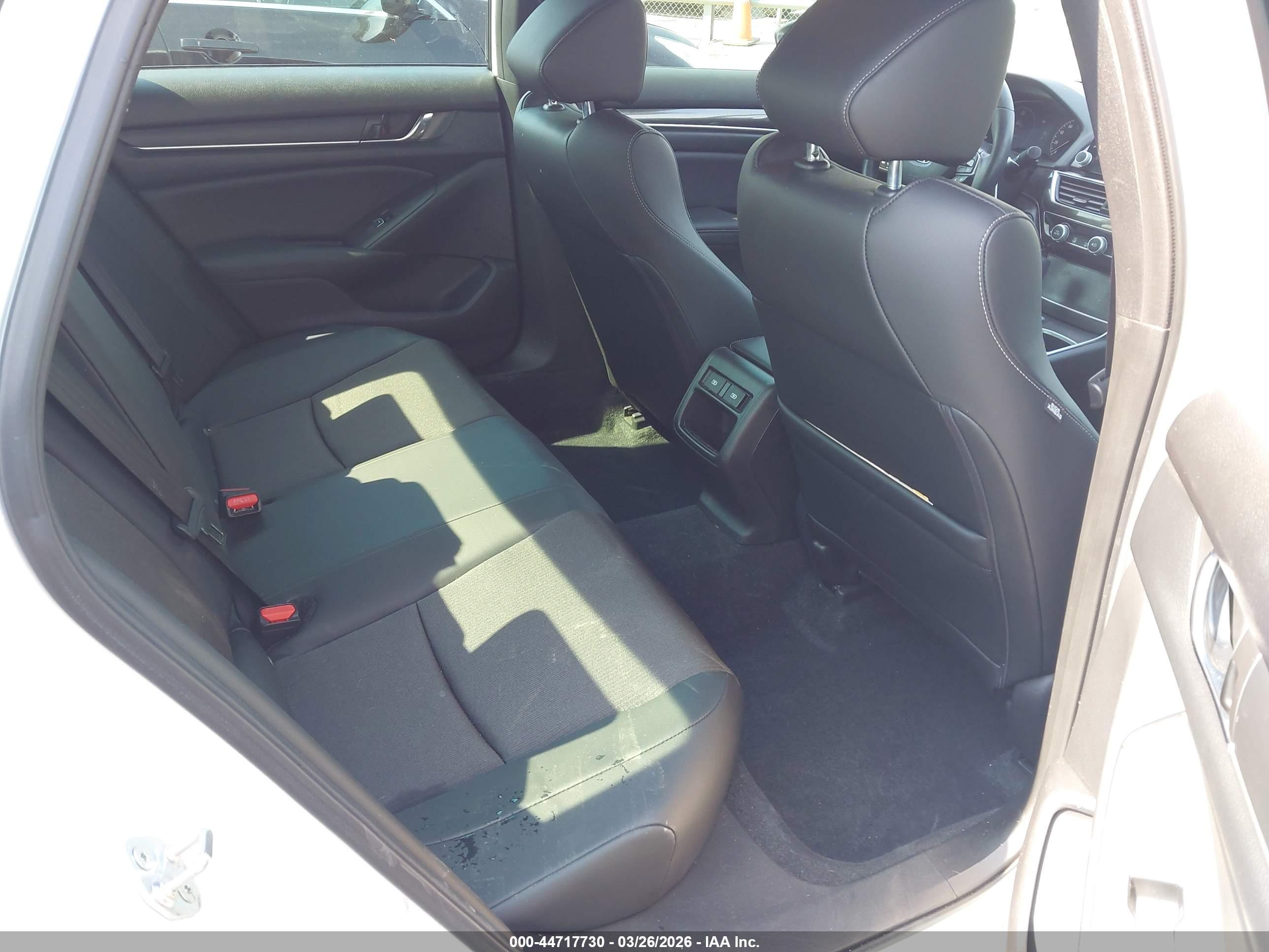 HONDA ACCORD image 8