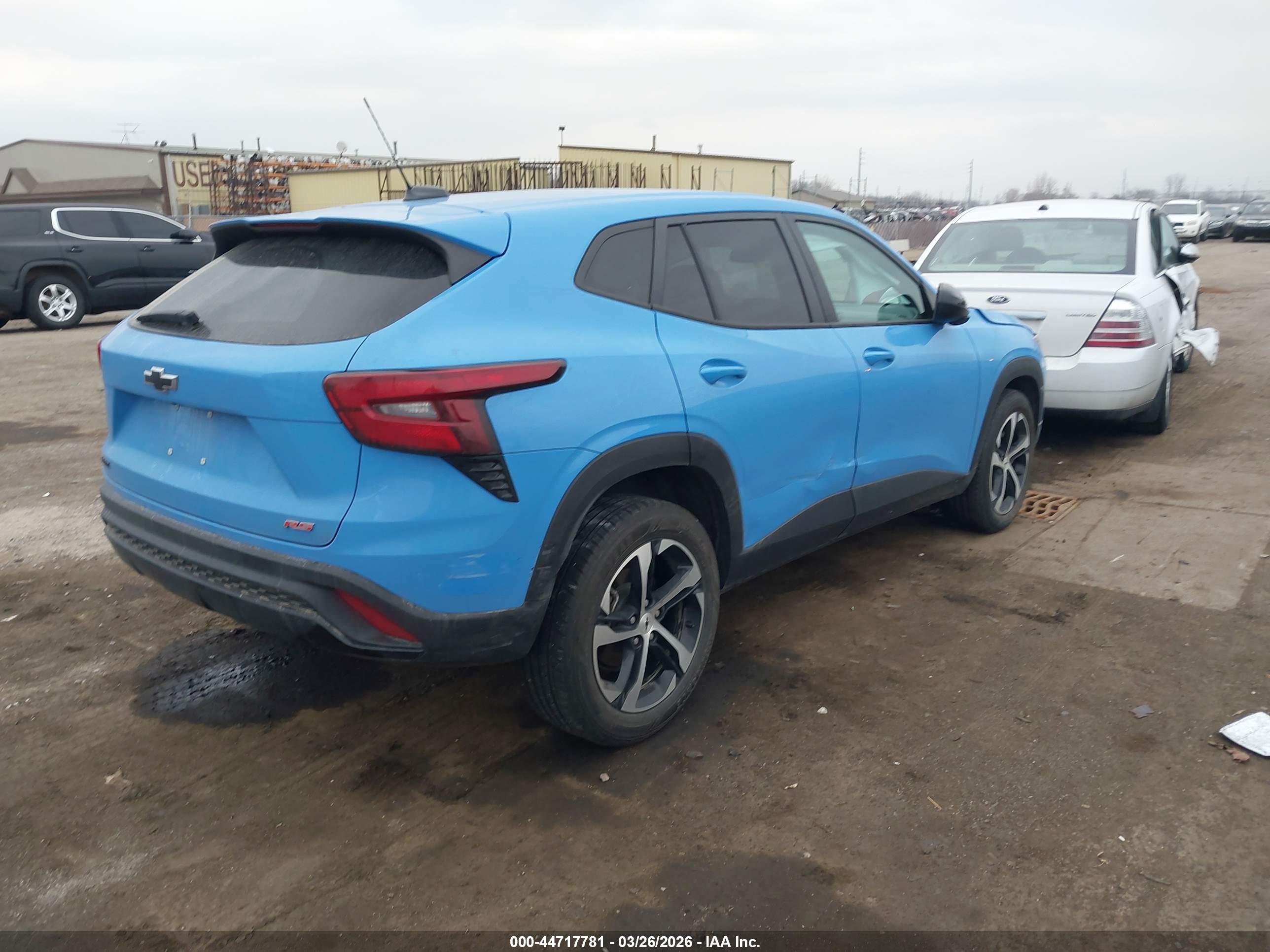 CHEVROLET TRAX image 4