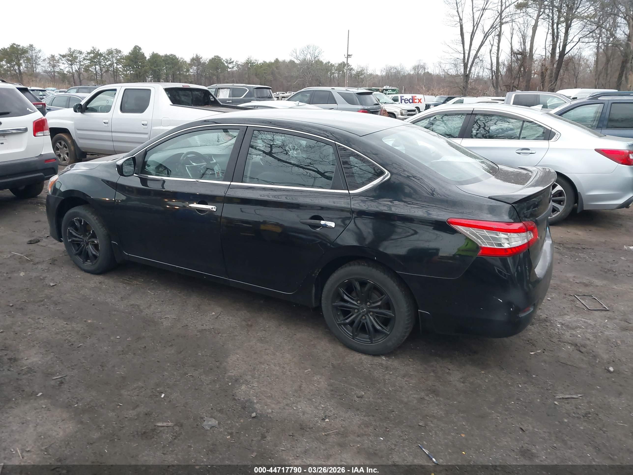 NISSAN SENTRA image 3