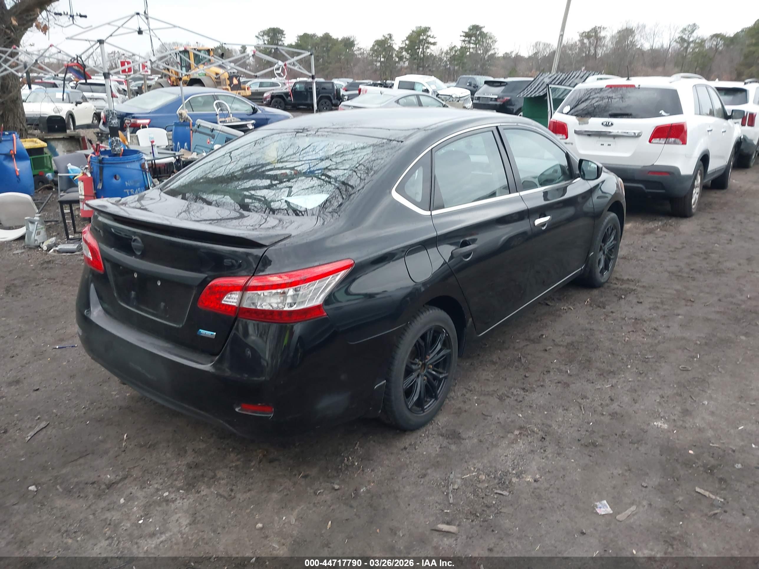 NISSAN SENTRA image 4