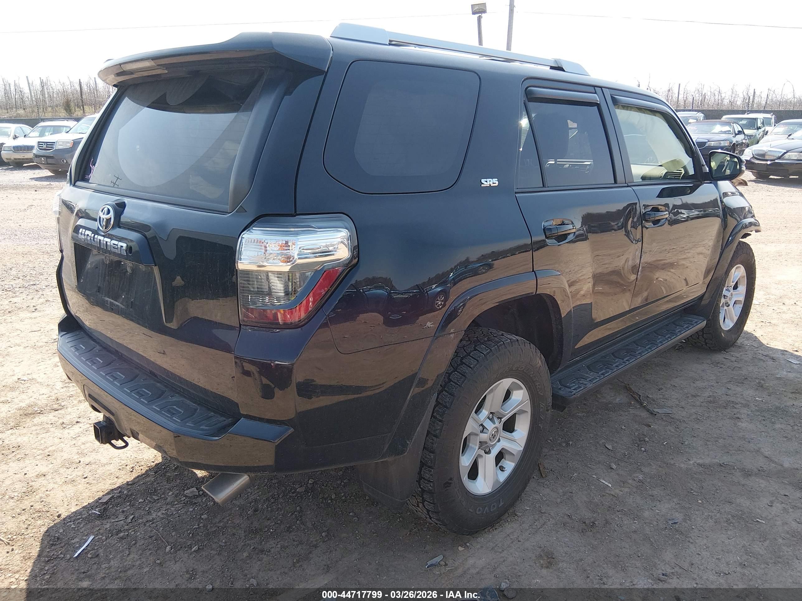 TOYOTA 4RUNNER image 4