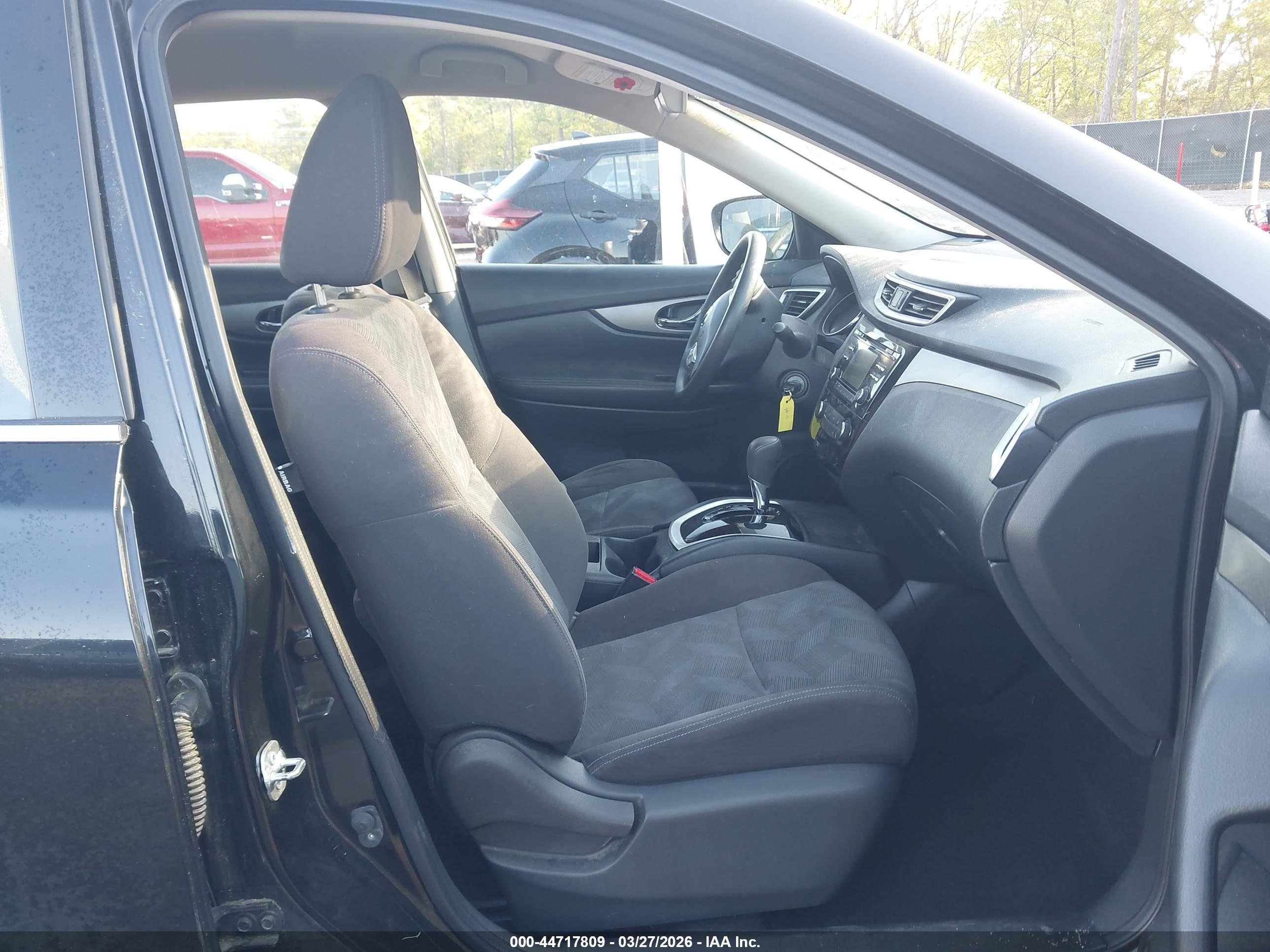 NISSAN ROGUE image 5