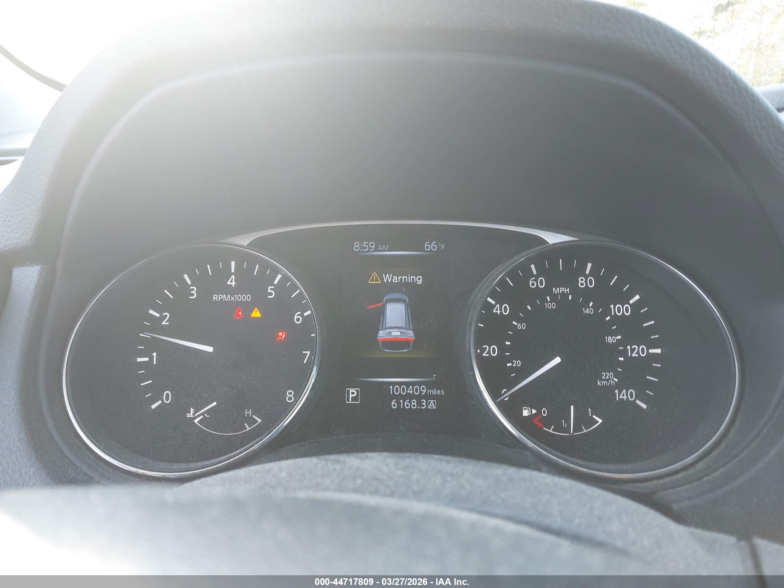 NISSAN ROGUE image 7