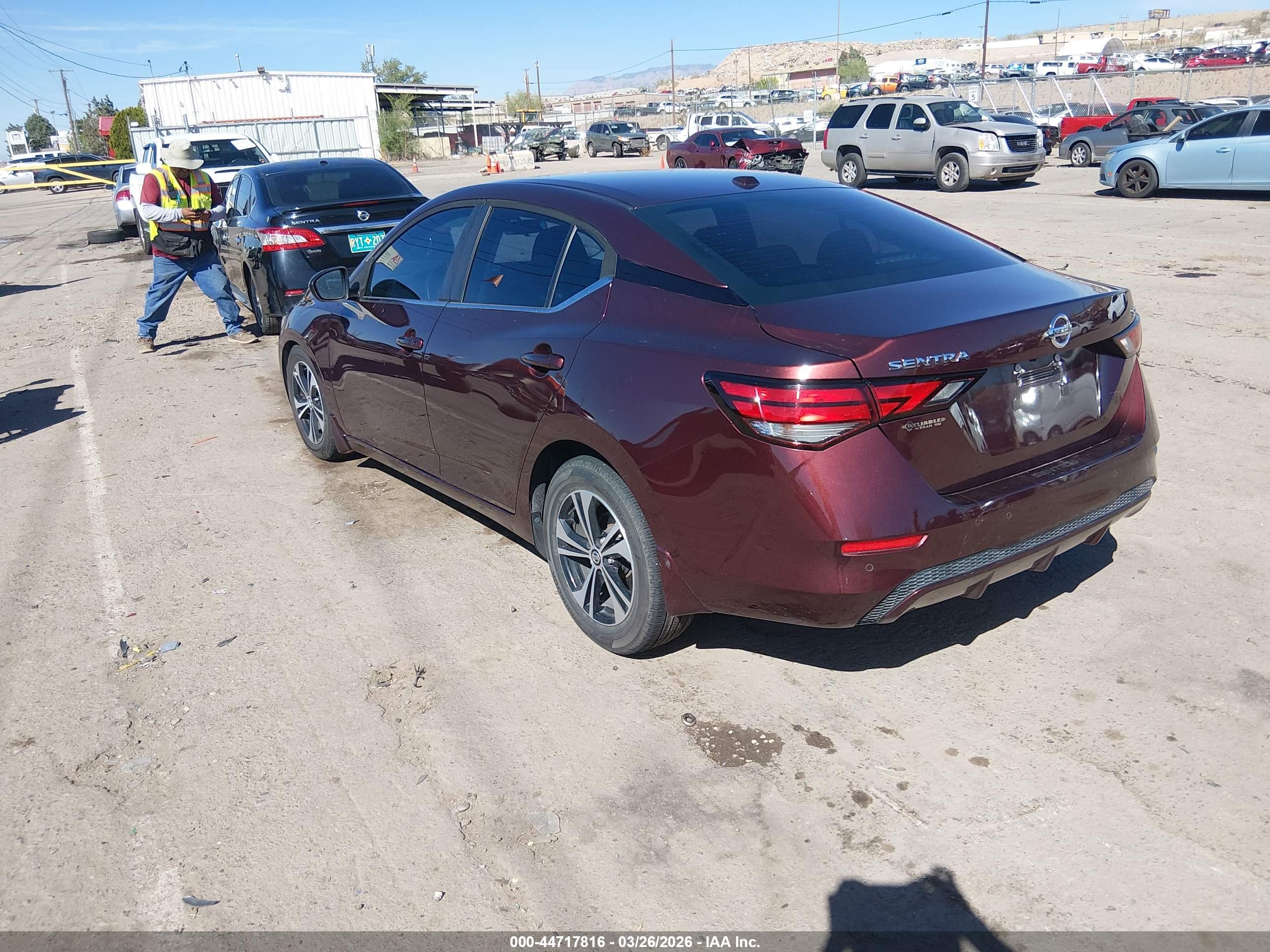 NISSAN SENTRA image 3
