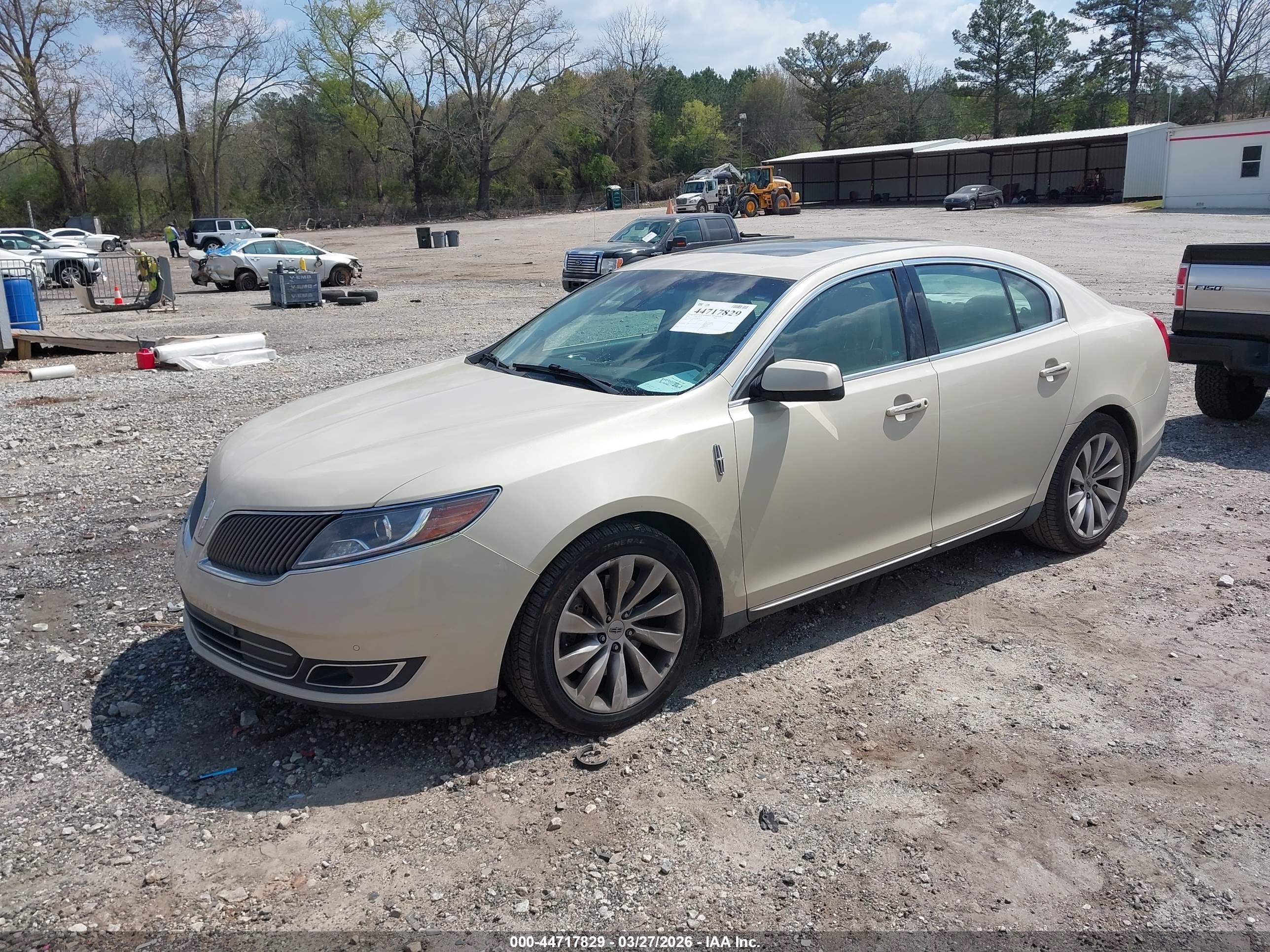 LINCOLN MKS image 2