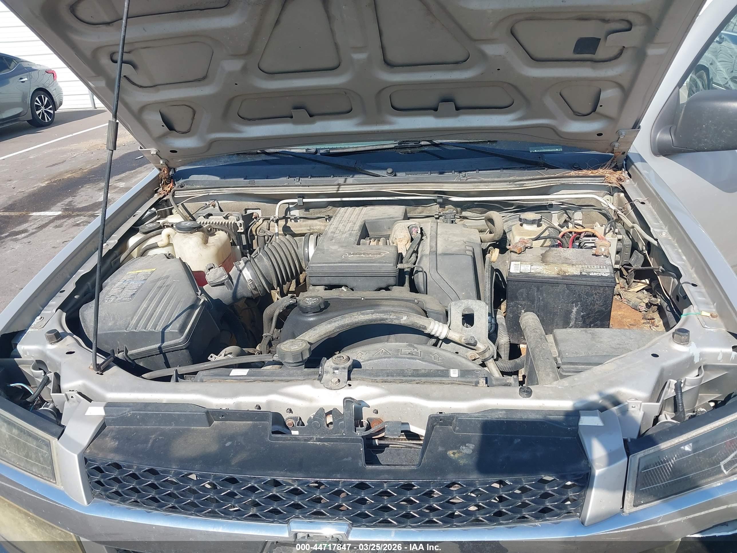 CHEVROLET COLORADO image 10