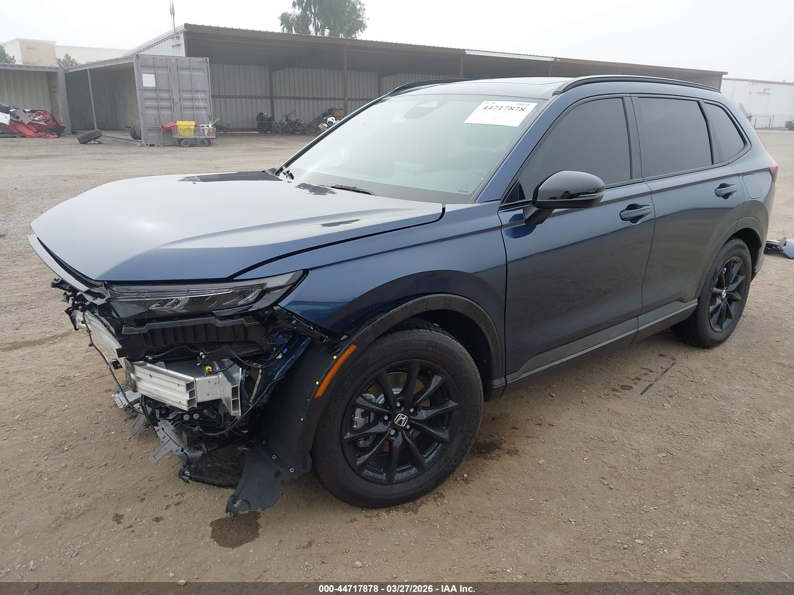 HONDA CR-V image 2