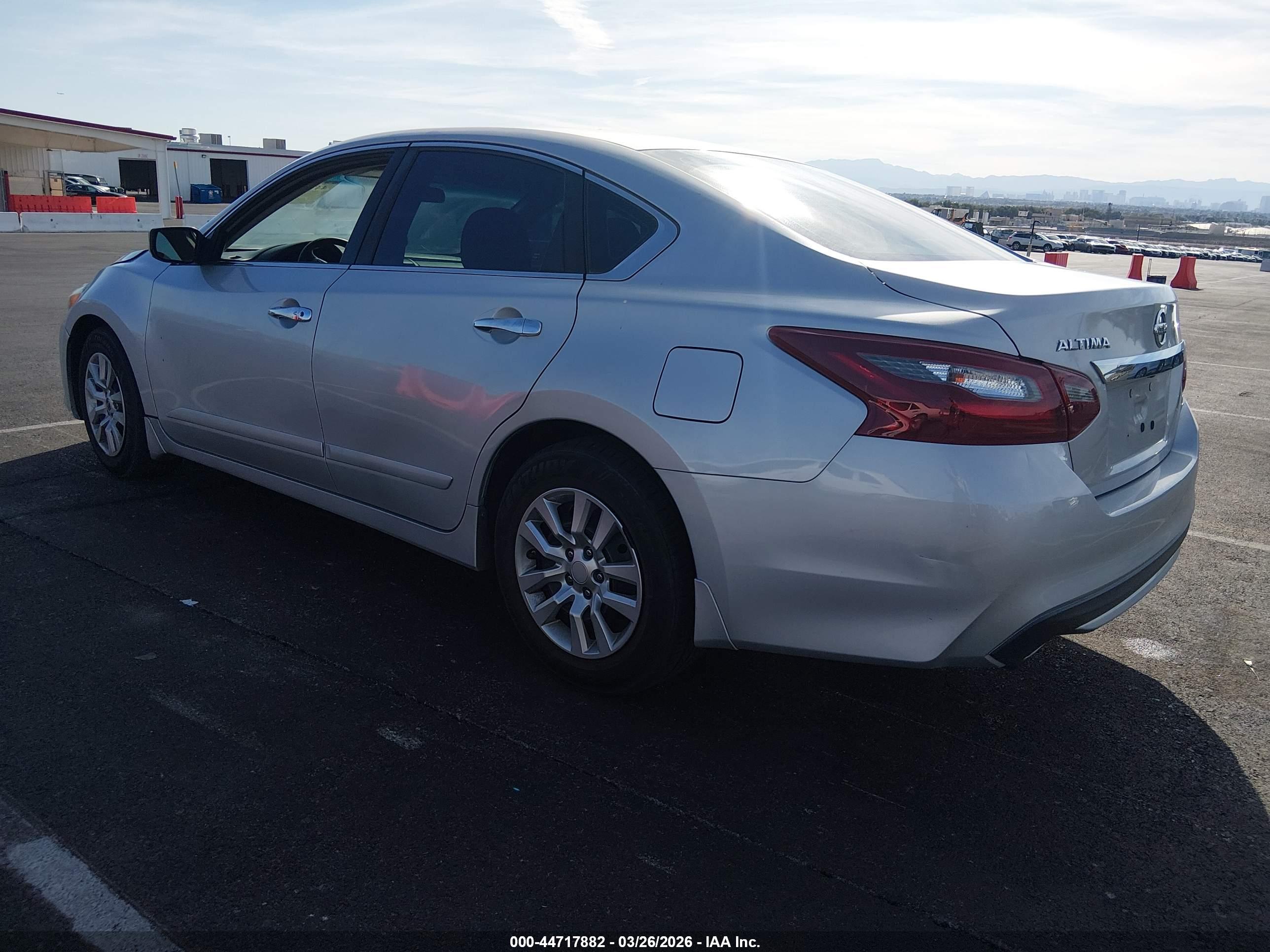 NISSAN ALTIMA image 3